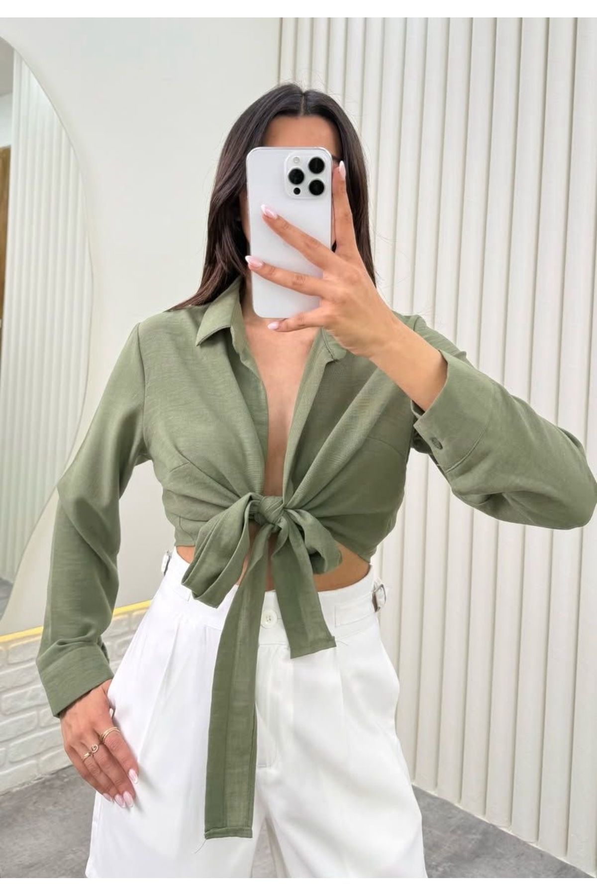 Bumu Elegancy Önden Bağlamalı Keten Crop Gömlek