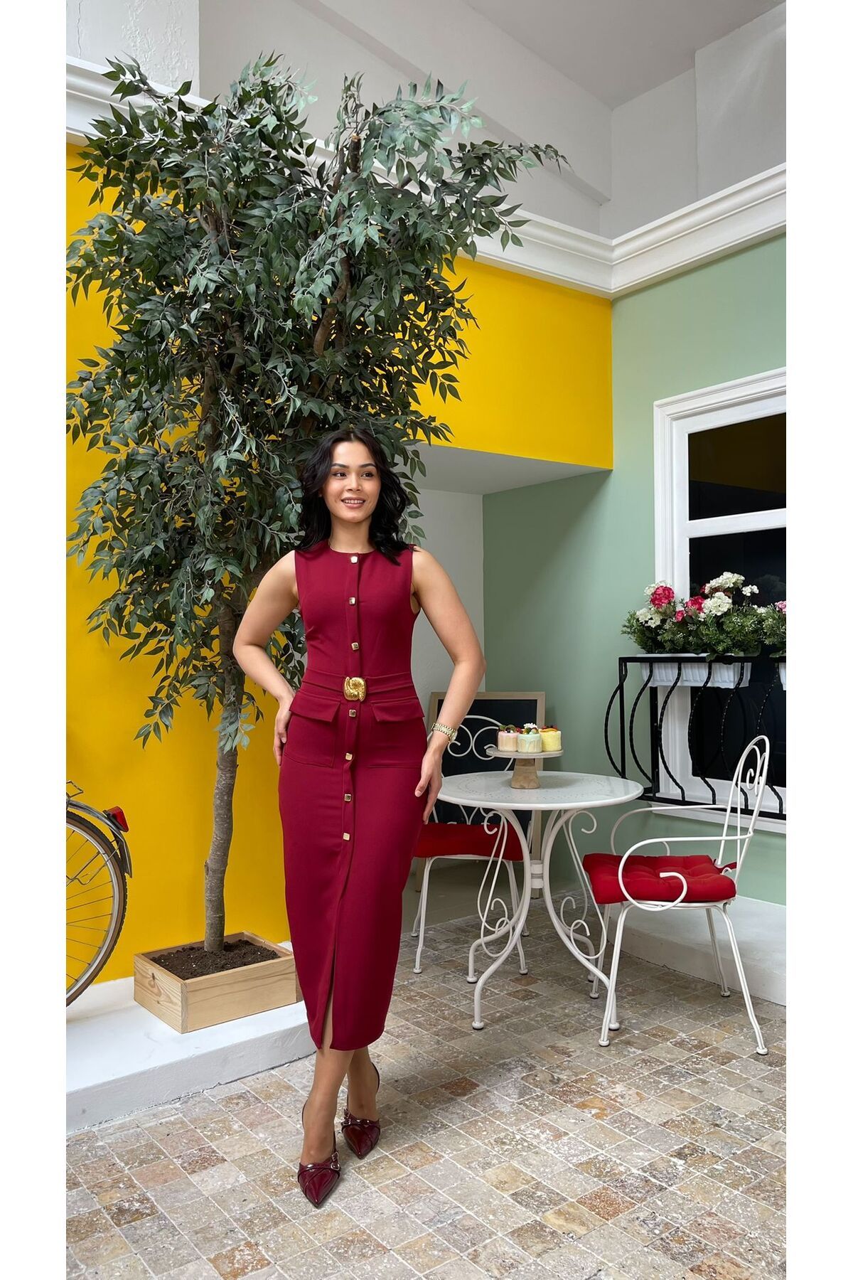 Nida Boutique Sıfır Kol Düğme Detaylı Elbise