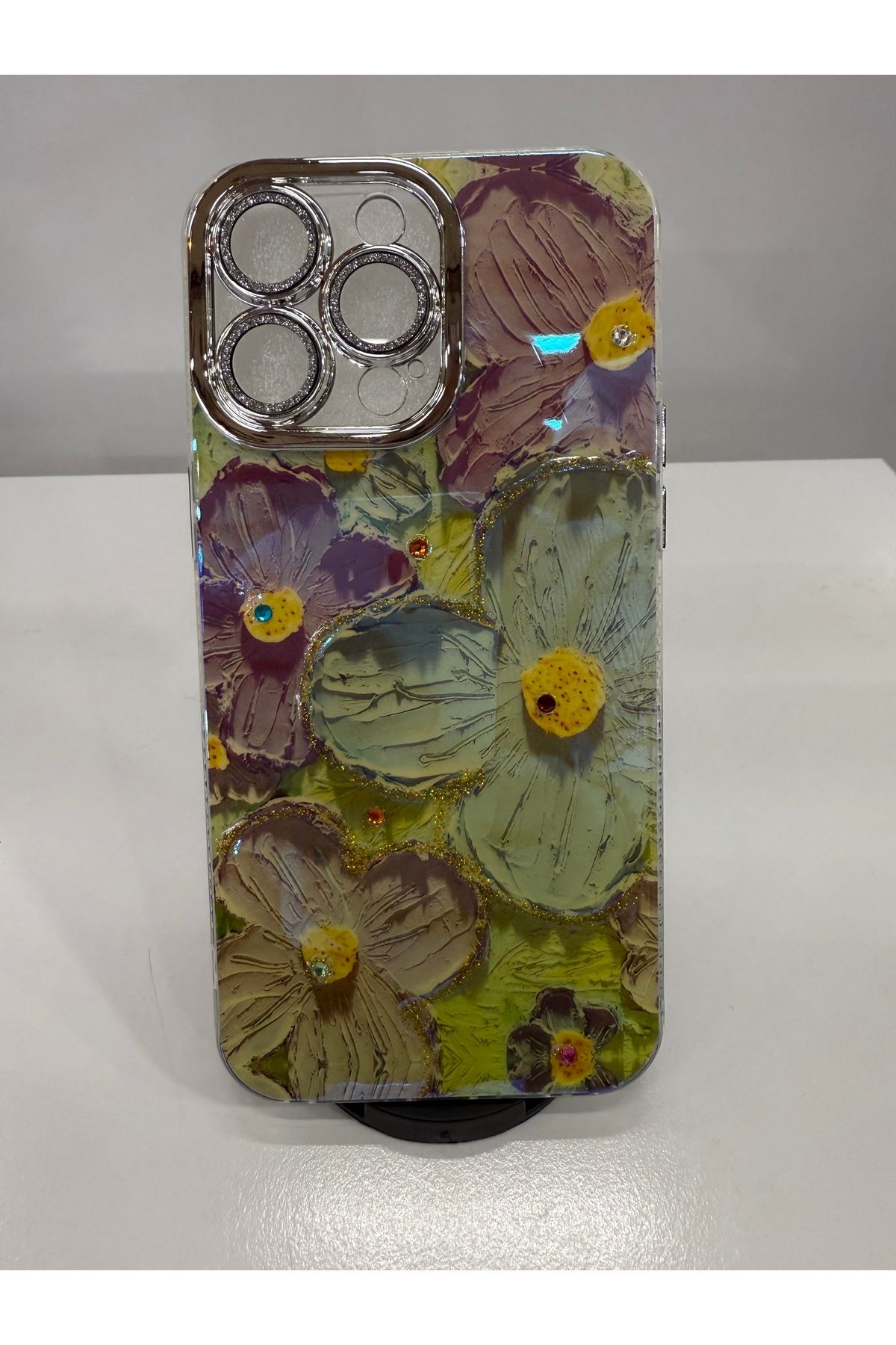 İnci İPhone 15 pro max simli taşlı lens korumalı çiçek desenli silikon kılıf