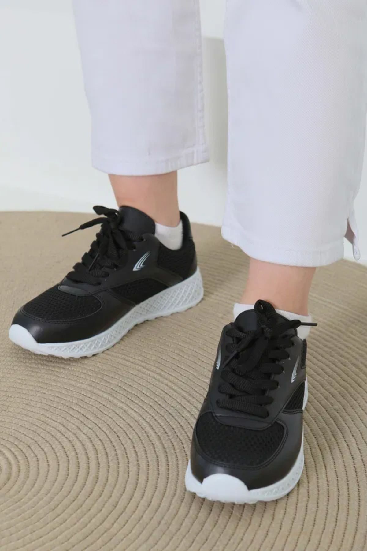 Butik Yüksek Taban Spor Ayakkabı