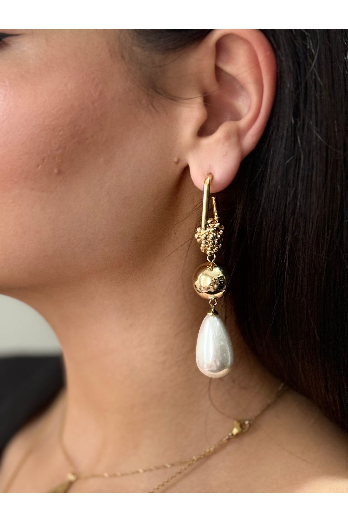 MODA Gold İnci Detaylı Sallantılı Küpe