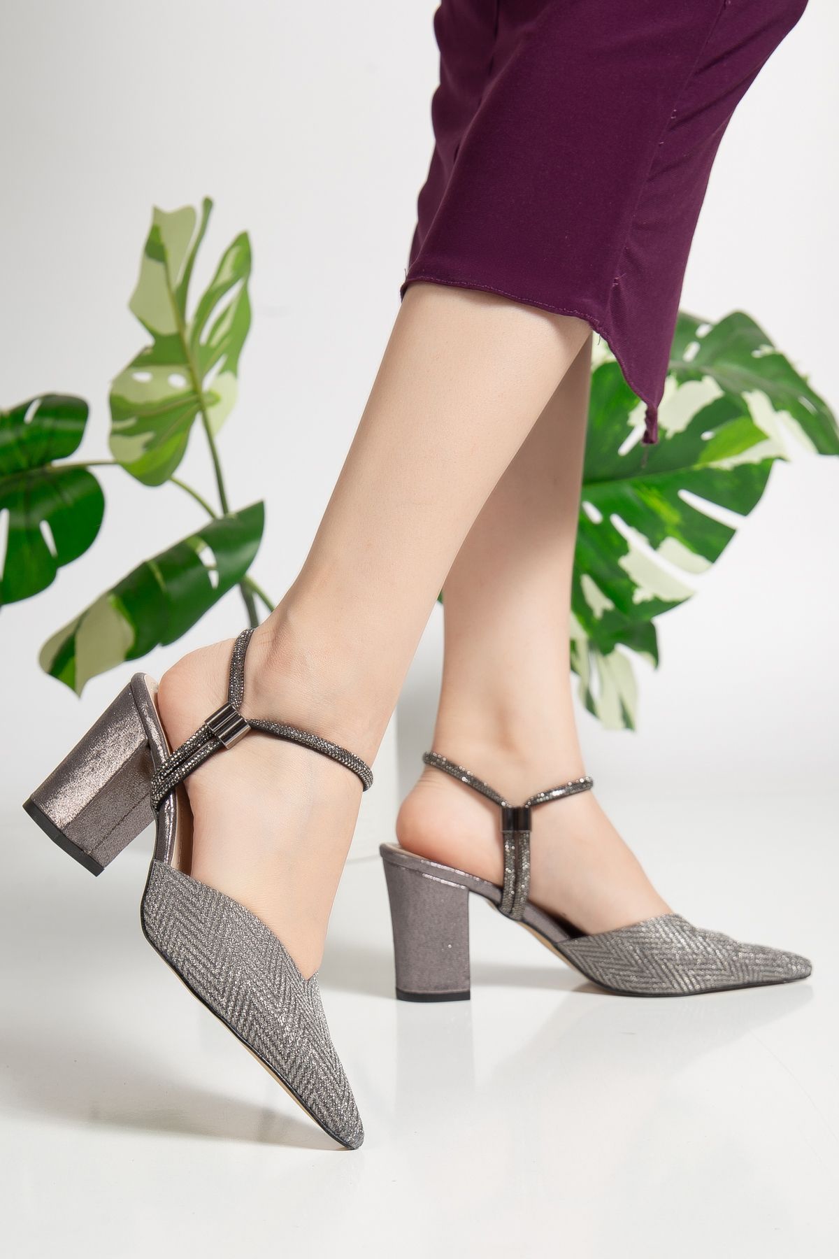 TEKİN SHOES PLATİN RENK TOPUKLU ABİYE AYAKKABI ( Özel ithal kumaştan üretilmiştir.)