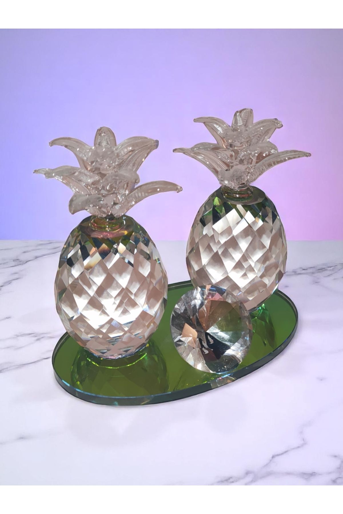Land of Souvenir Alt Tablası Işıkta Renk Değiştiren Kristal 2'li Ananas ve Mücevher Dekoratif Obje ve Biblo Süs