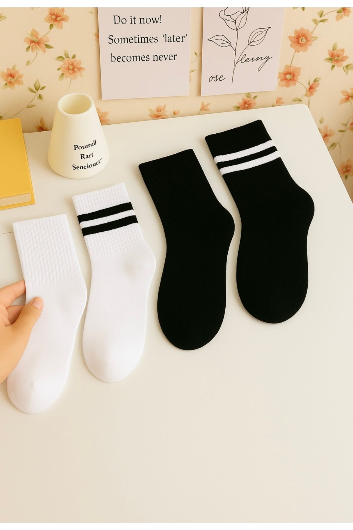 Bestrend 4’lü Unisex Siyah Beyaz Tenis Çorap