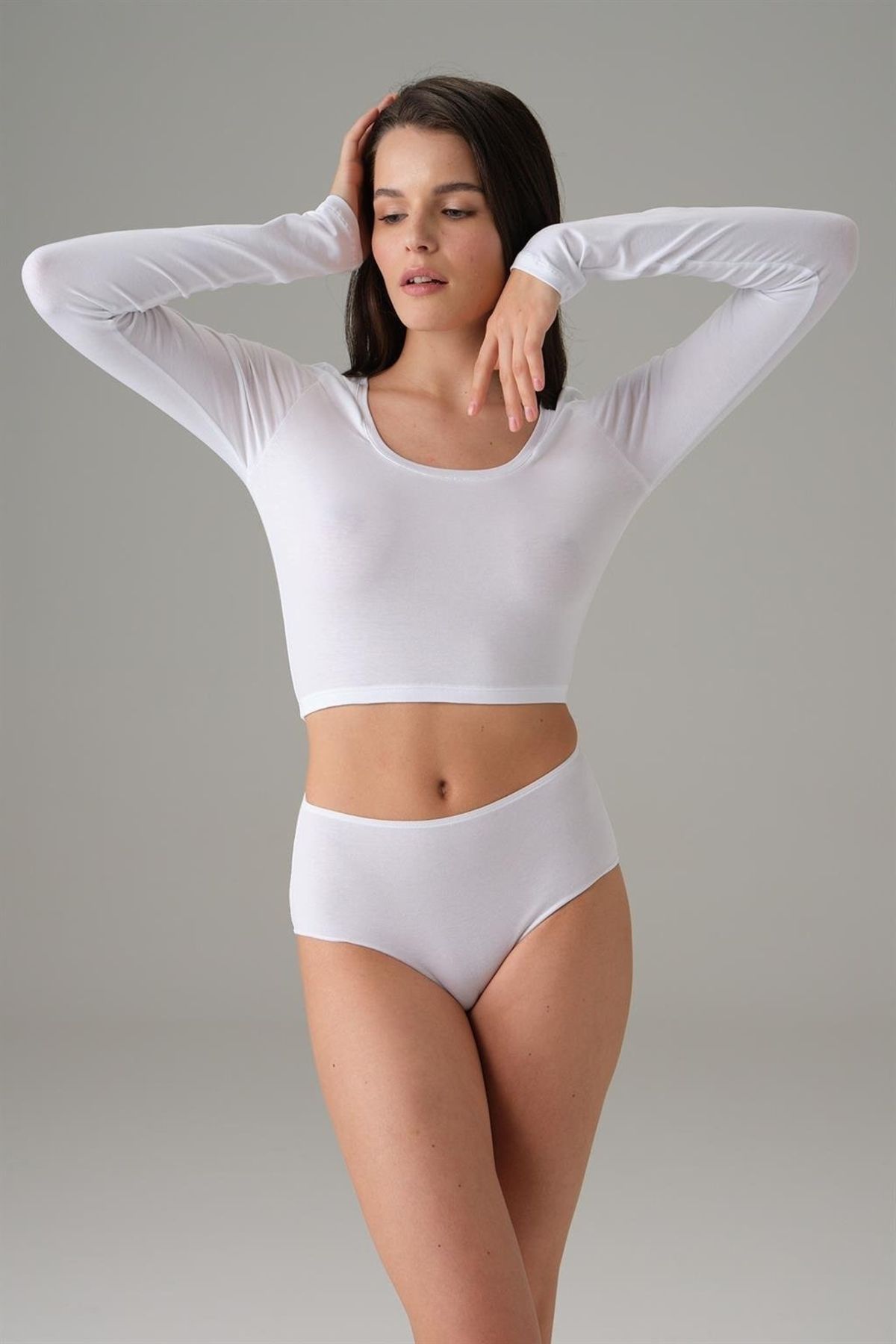 CENEN Doreanse Beyaz Kadın Basic Uzun Kol Crop T Shirt 8513