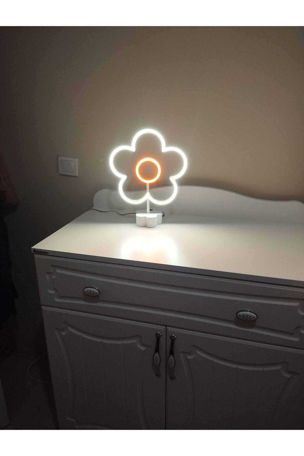Neon Papatya şeklinde Neon Led lamba 12V adaptörlü jak girişli aç/kapa düğmeli