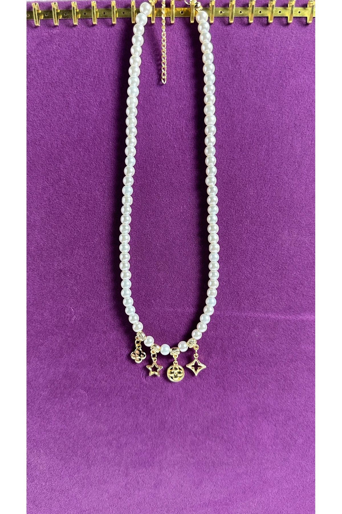 Butik Çarmlı İnci Kolye