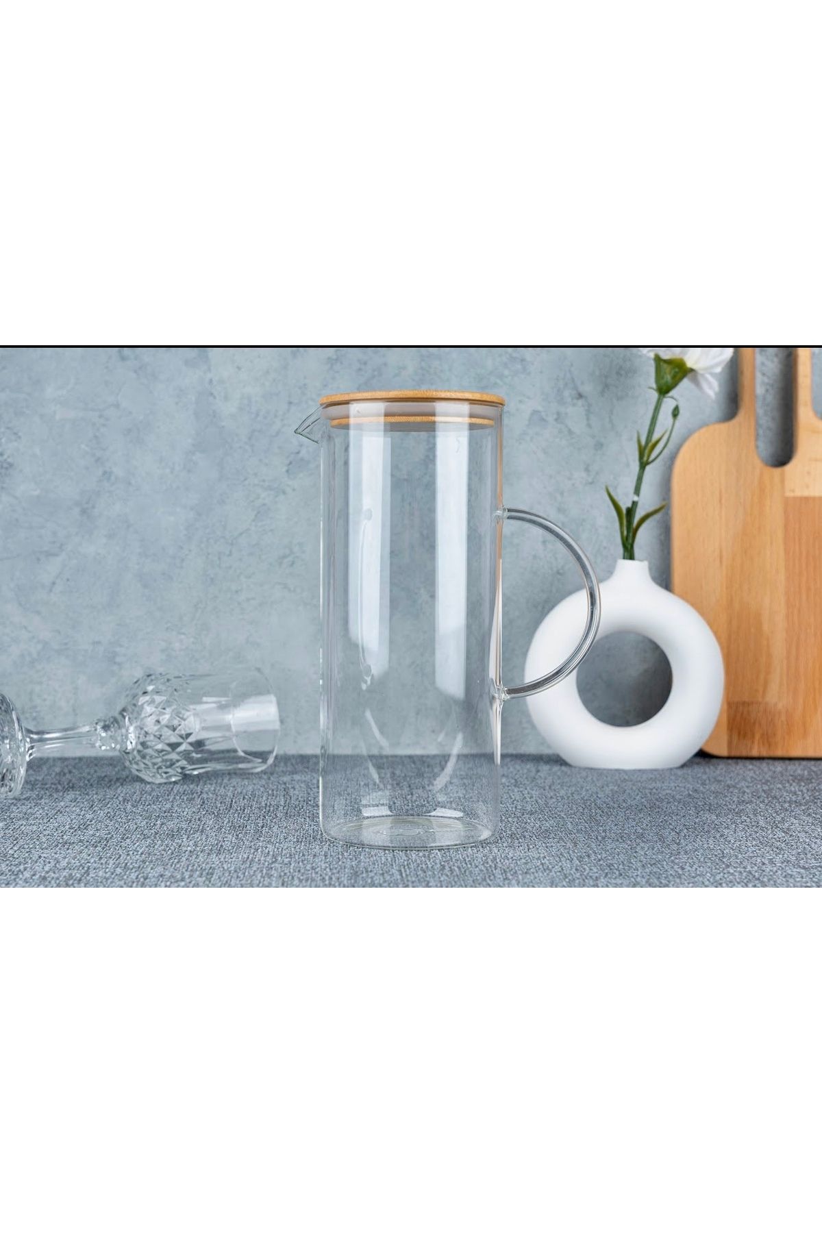 Pembelia Life Bambu Kapaklı Borosilikat Cam 1500 ml Sürahi