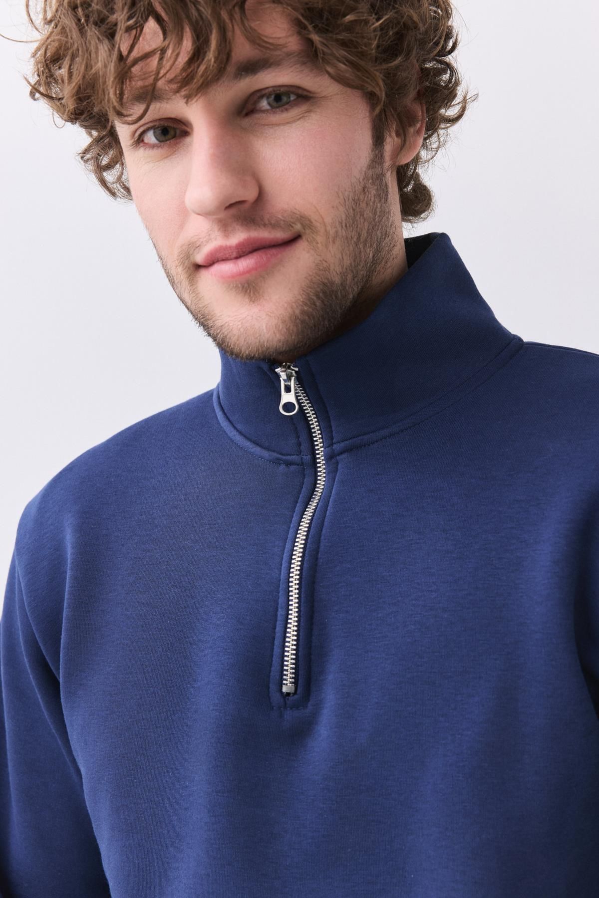 Boi Erkek Relaxed Fit Yarım Fermuarlı Dik Yaka Sweatshirt Indigo 2052