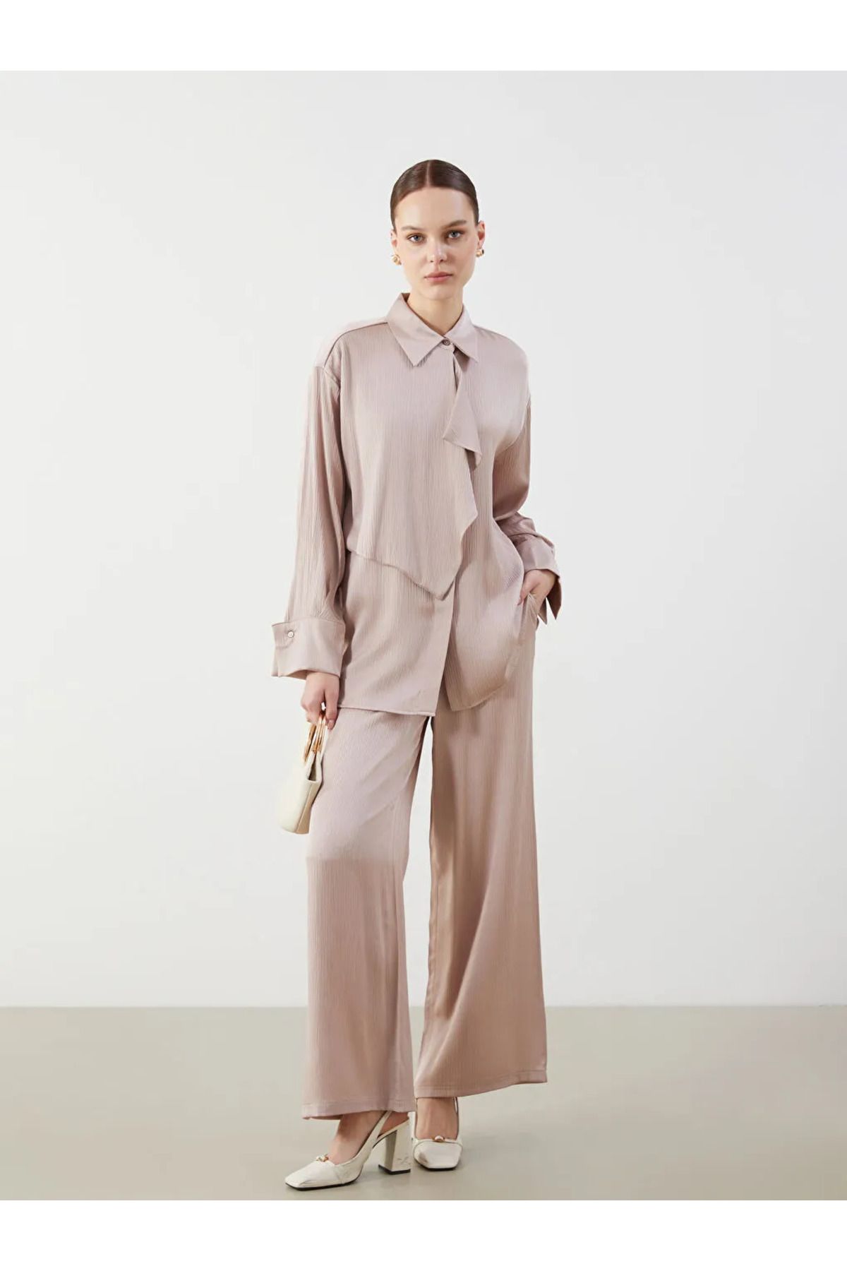 LC Waikiki LCW Modest Pembe Beli Lastikli Dokulu Kadın Pantolon
