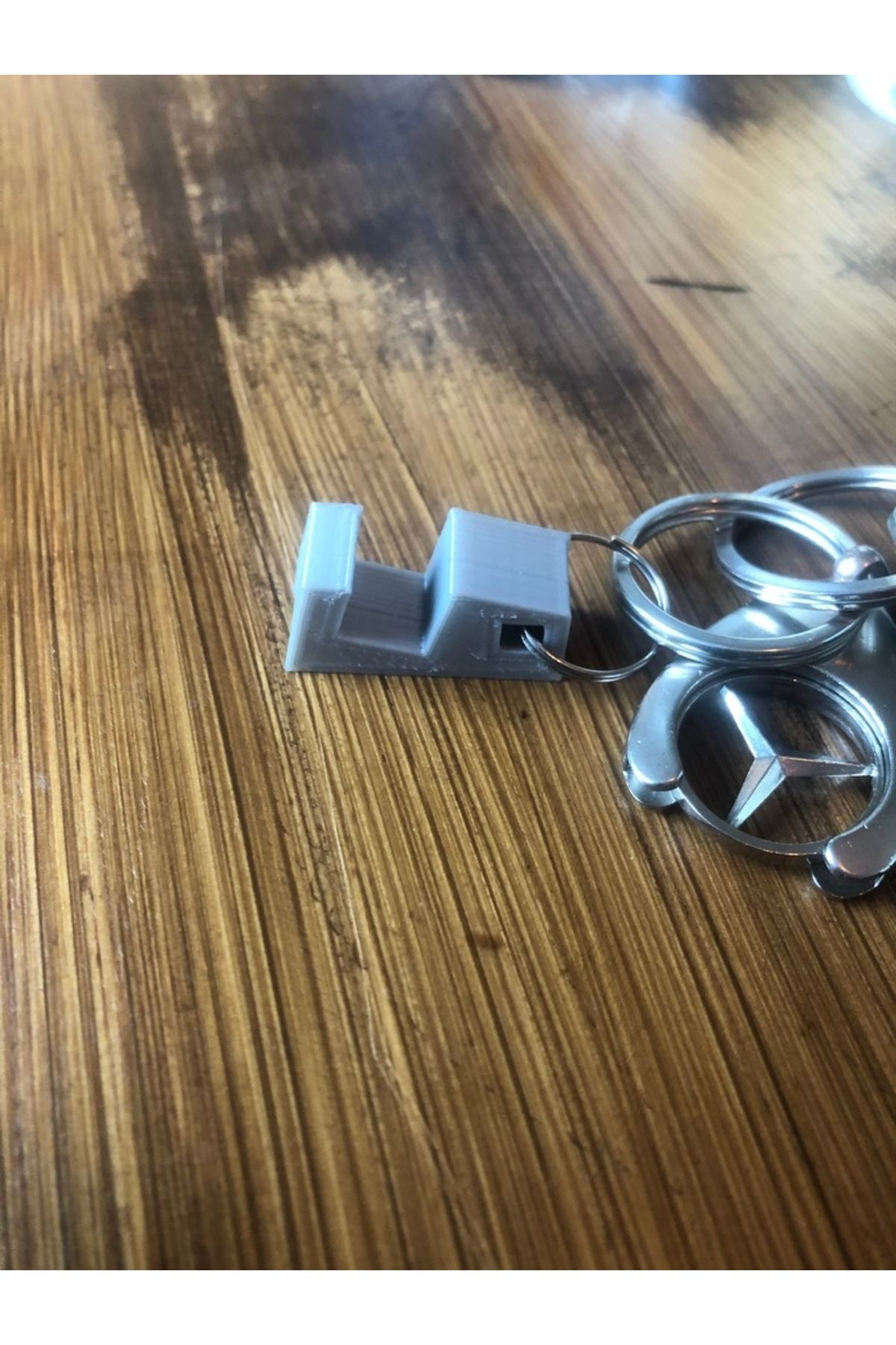 Lucest Mini Telefon Stand Anahtarı (Plastik Aparattır)