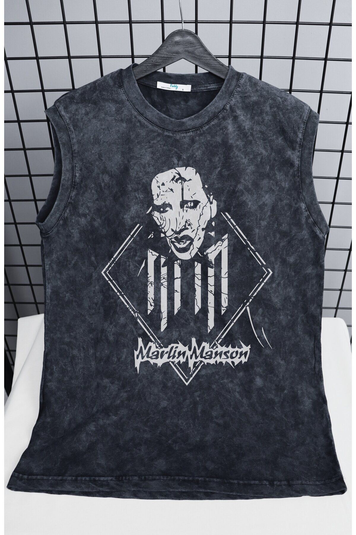 Fuddy Moda Marlin Manson Yazılı Yıkamalı Kolsuz Tişört, Unisex Rock Band Temalı Sıfır Kollu Retro Atlet
