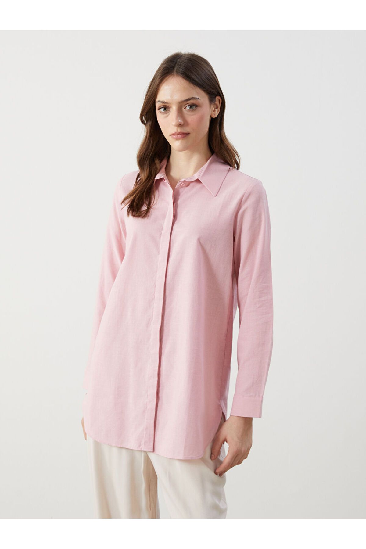 LC Waikiki LCW Modest Pembe Gömlek Yaka Düz Gizli Düğmeli Kadın Tunik S5FH76Z8NVY25