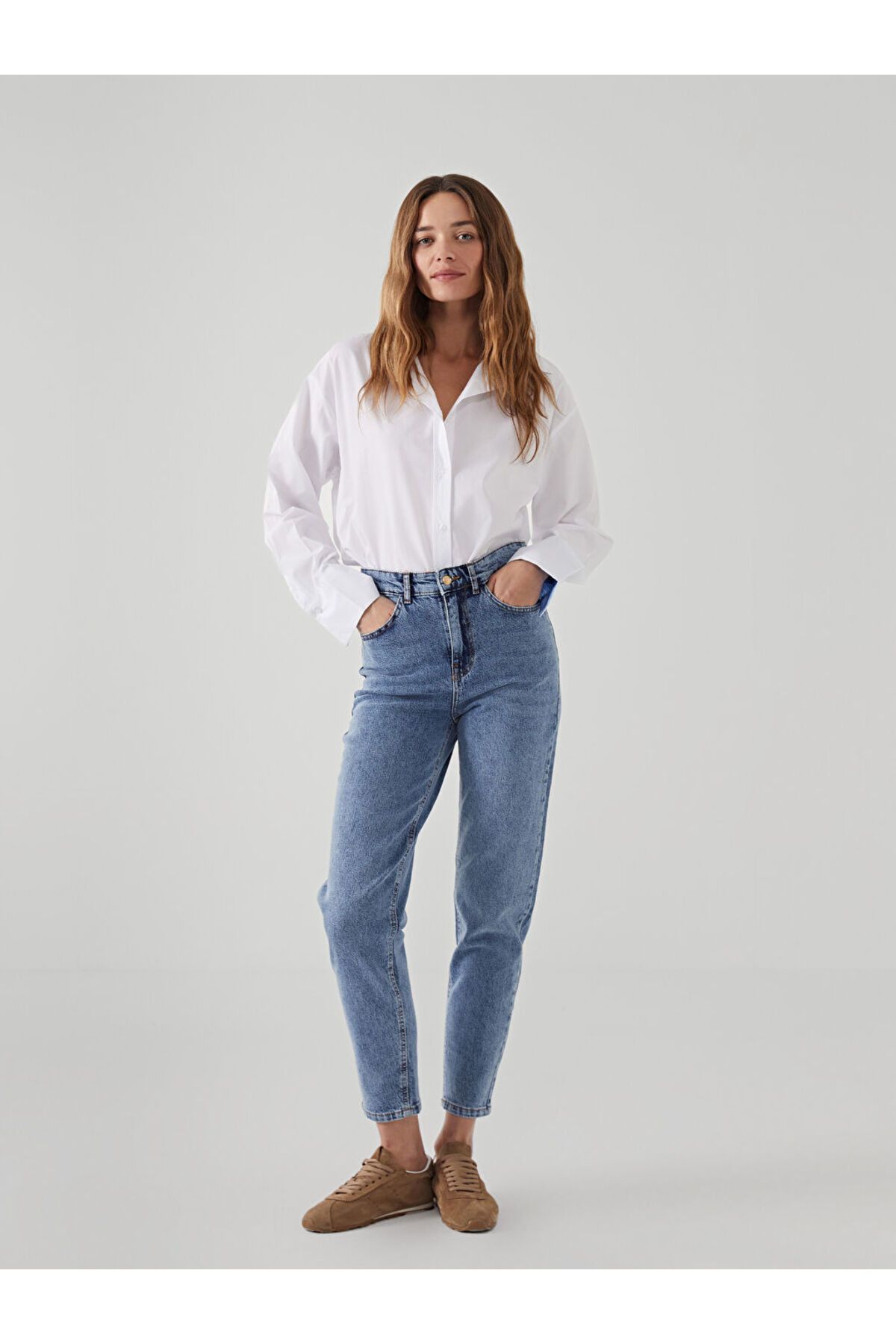 LC Waikiki LCW Jeans Indigo Mom Fit Kadın Jean Pantolon S52267Z8NVY25