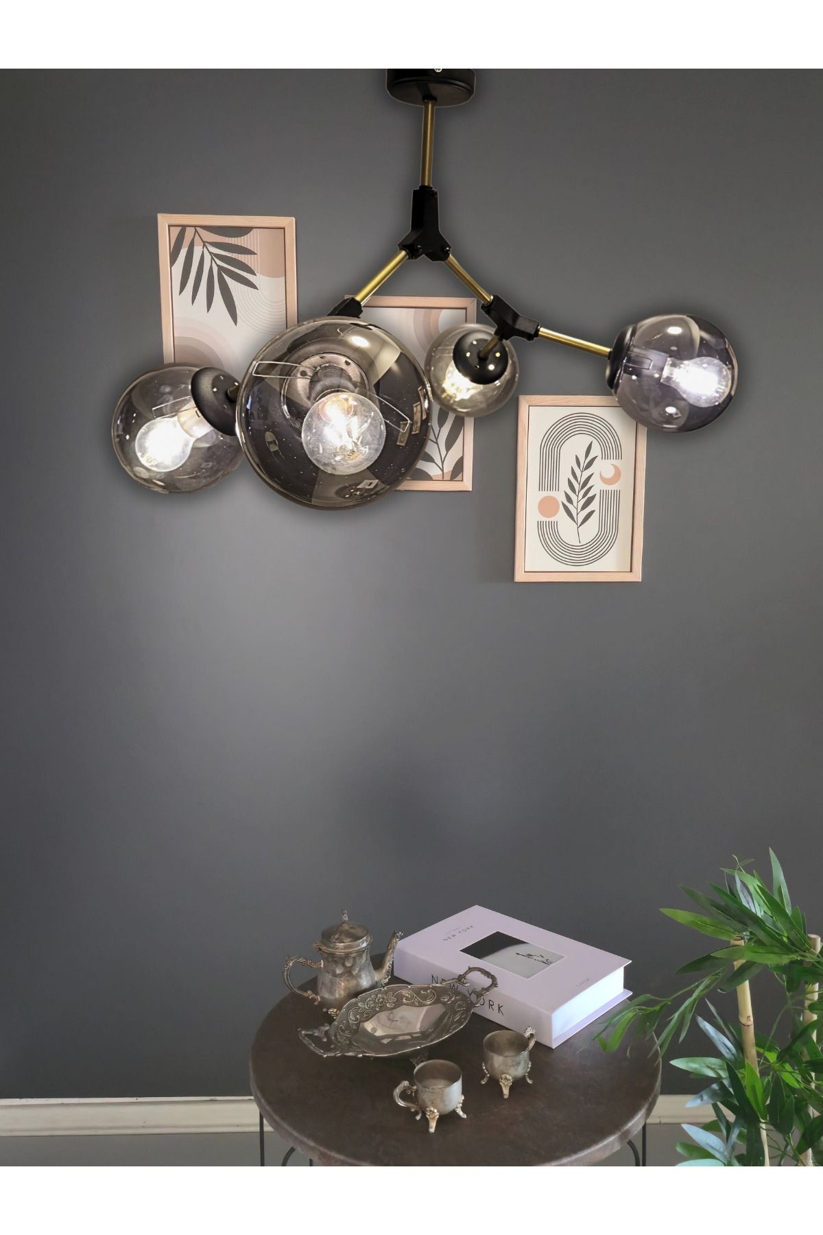 Luzarana Atom Siyah Modern Tasarım Metal Gövde 4'lü Füme Rengi Camlı Avize | Salon Mutfak Oturma Odası İçin