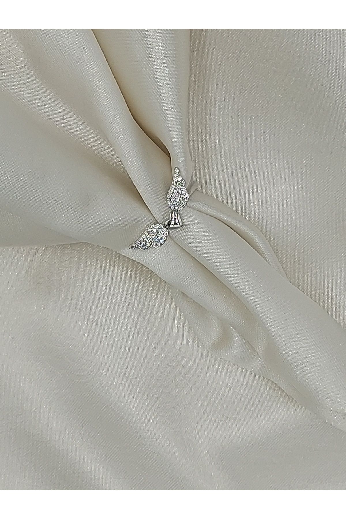 Butik Kanatlı Çelik Yüzük