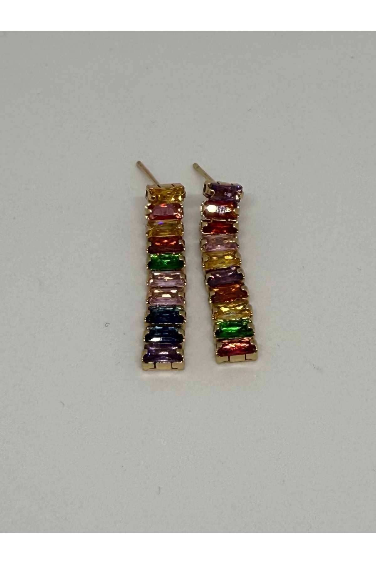 Gulsah's Store Çelik renkli zirkon taşlı su yolu küpe