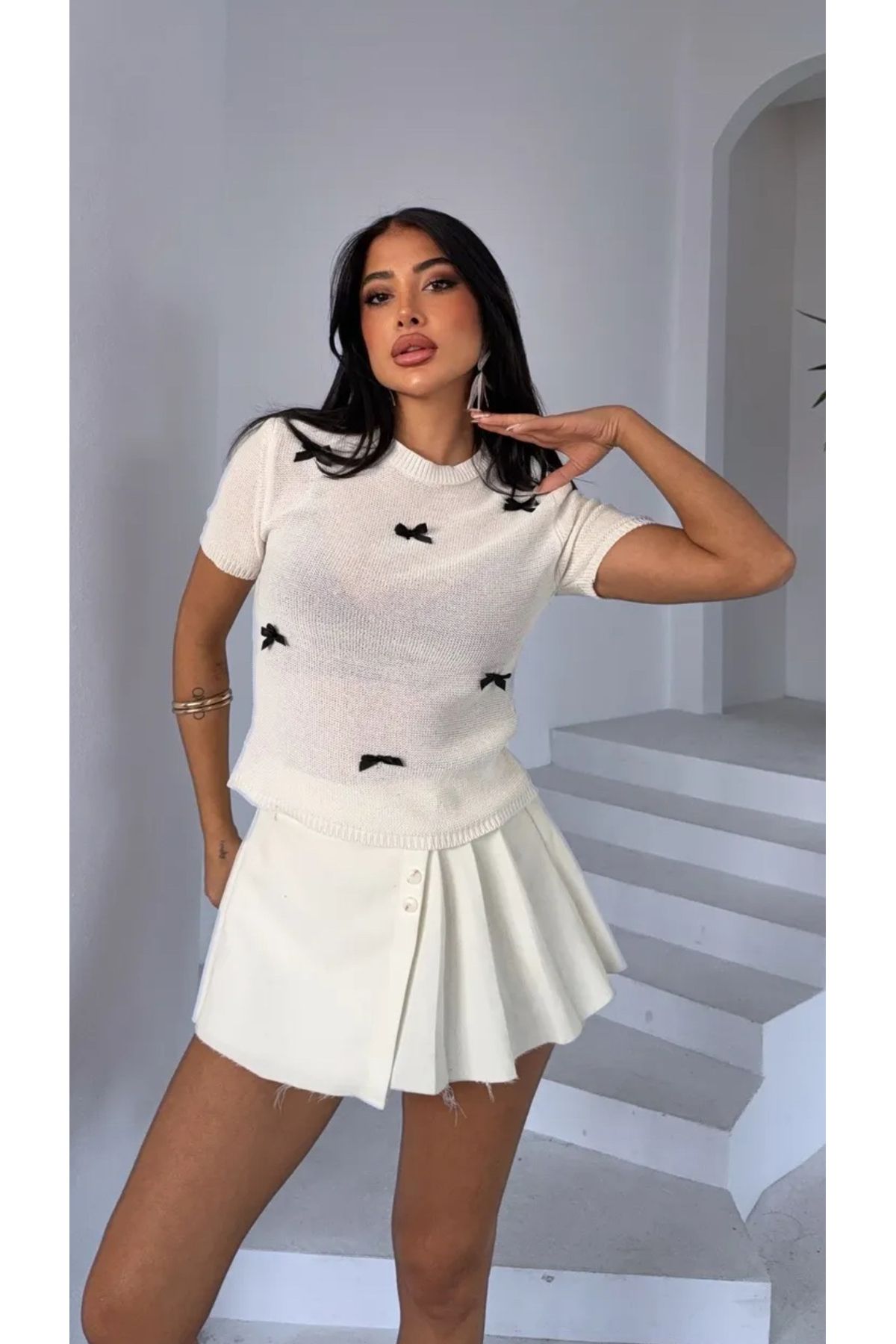 Noi Belis Kurdele Detaylı Bisiklet Yaka Kısa Kol İnce Yazlık Bluz