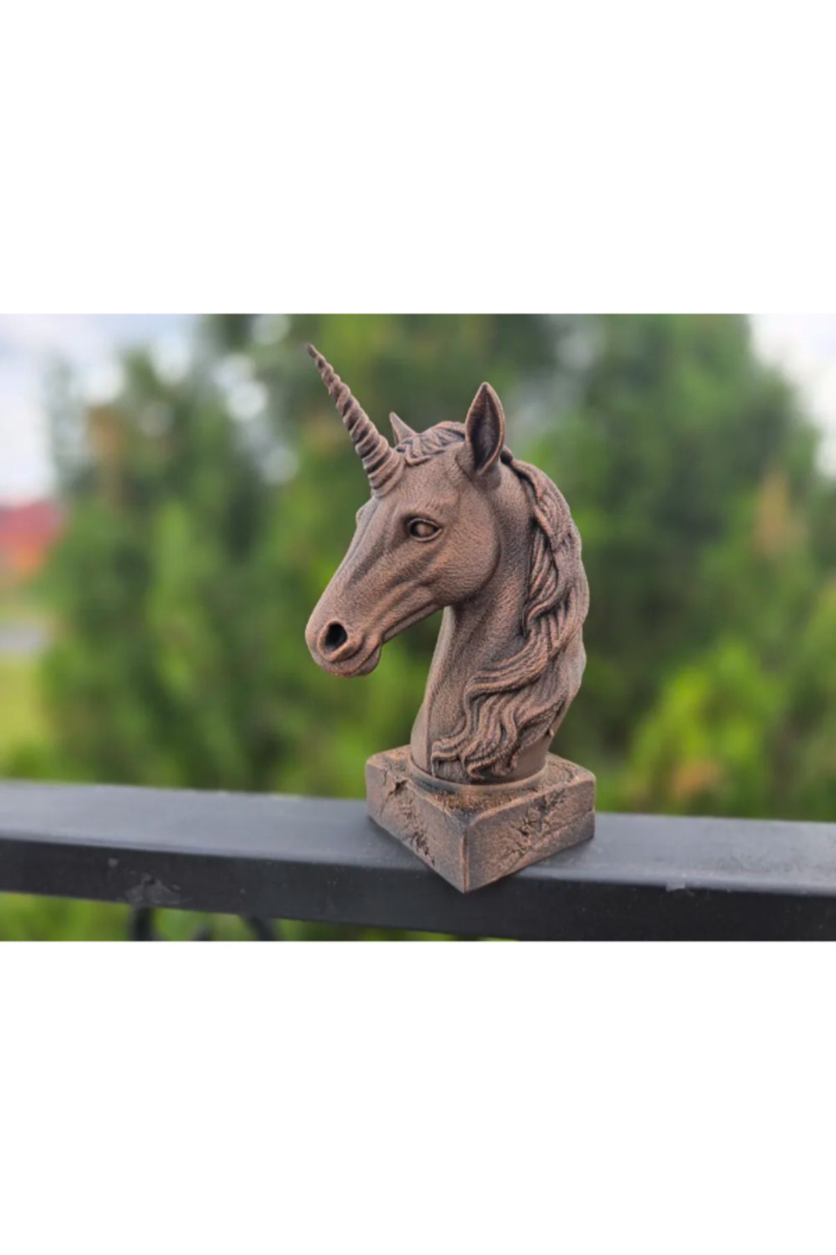 NOMOTHETIC Unicorn Büstü – Dekoratif Fantastik Figür