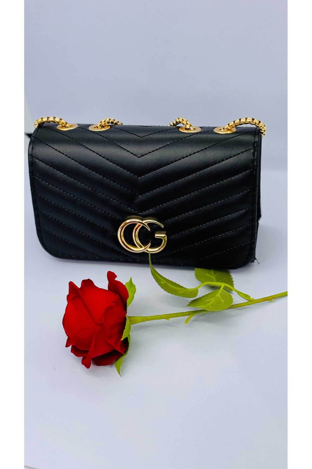 shop Kadın Mini Zincirli Baget el ve Omuz Çanta