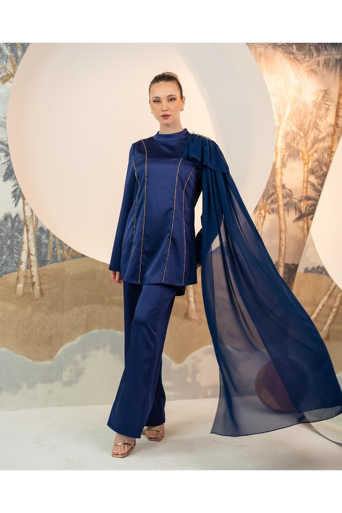 YAFA CLOTHING & ACCESSORIES Omuzdan Allerli Bluz Pantolon İkili Takım Lacivert
