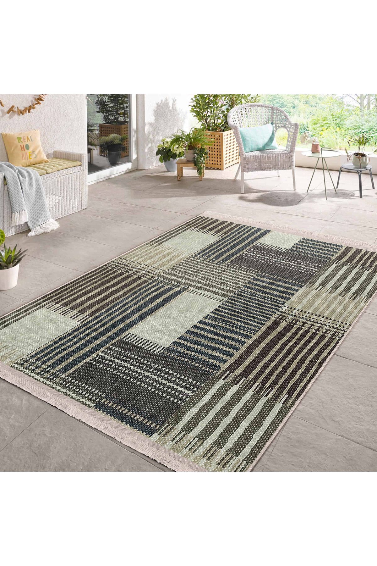 Realhomes Şık Zeminde Modern Karo Desenli Renkli Yıkanabilir Kaymaz Taban Salon Halısı