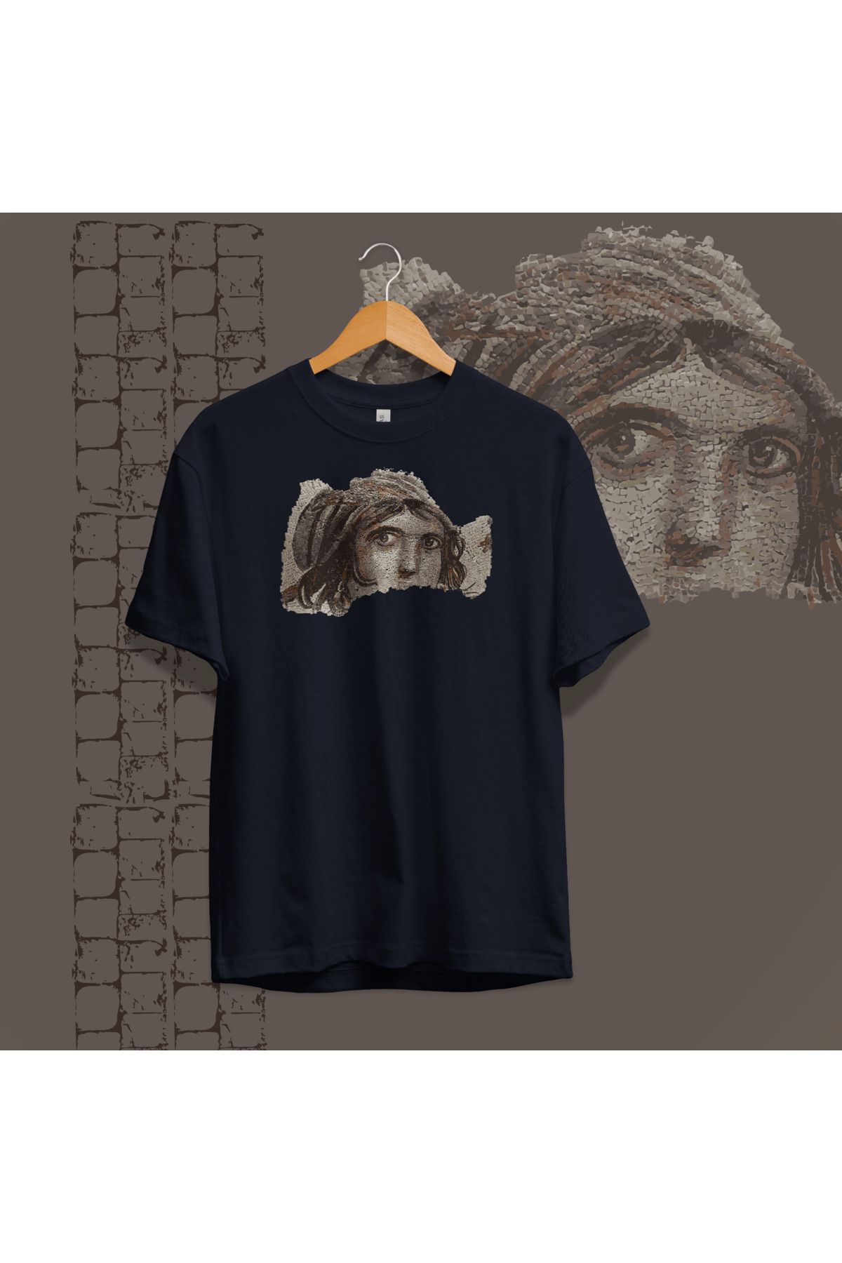 Hystoric Wear Zeugma Çingene Kızı Mozaiği Baskılı Basic T-shirt