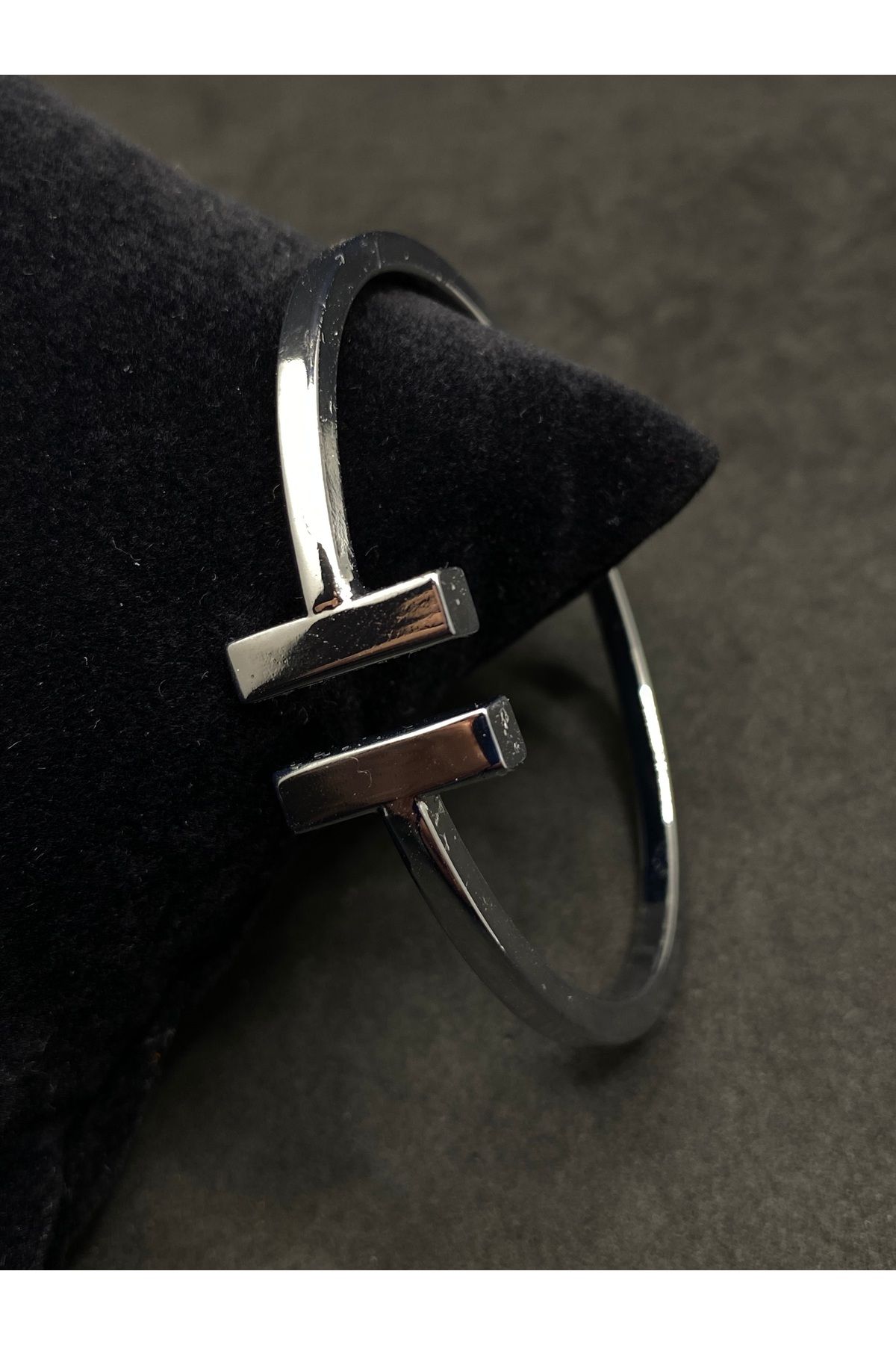 Jiji Jewelery Tiff Co T Model Gümüş Renk Paslanmaz Çelik Kelepçe Bileklik