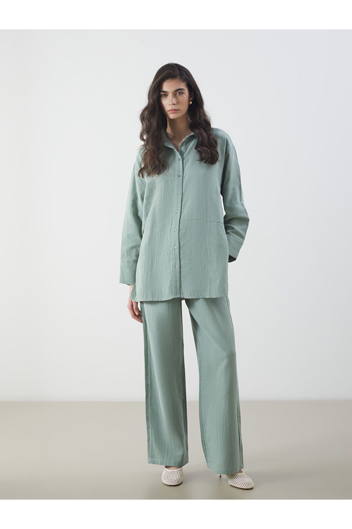 LC Waikiki LCW Modest Yeşil Beli Lastikli Geniş Paça Müslin Kadın Pantolon S5M279Z8NVY25