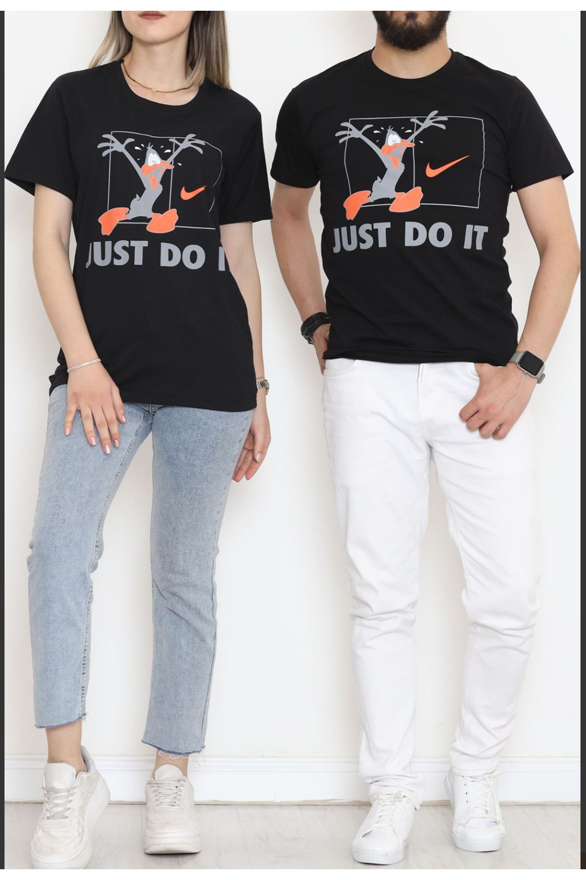 Tunicom Unisex tshirt
