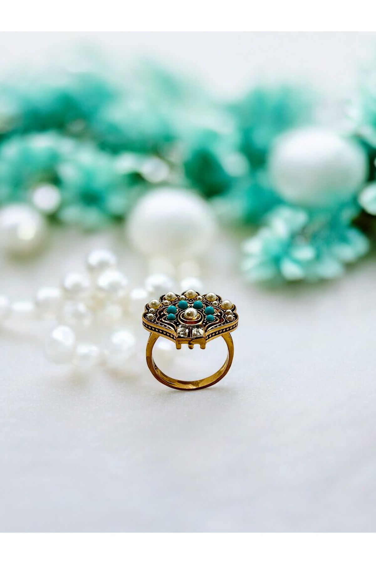 FUYA JEWELLERY Baget Taş Detaylı Elmas Montür Yüzük