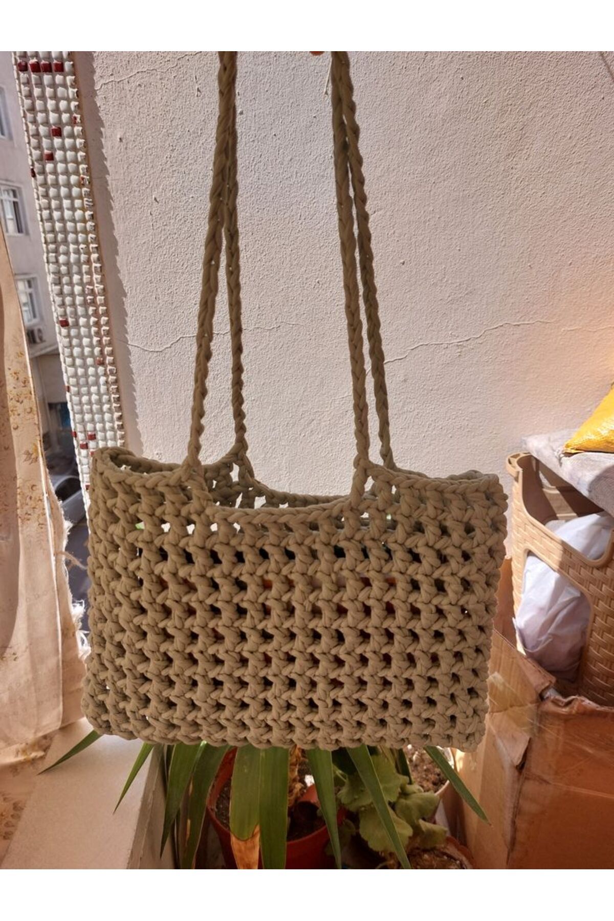 MUBE DERİN DETAYLI KAĞIT İPLE ÖRÜLMÜŞ ÇANTA