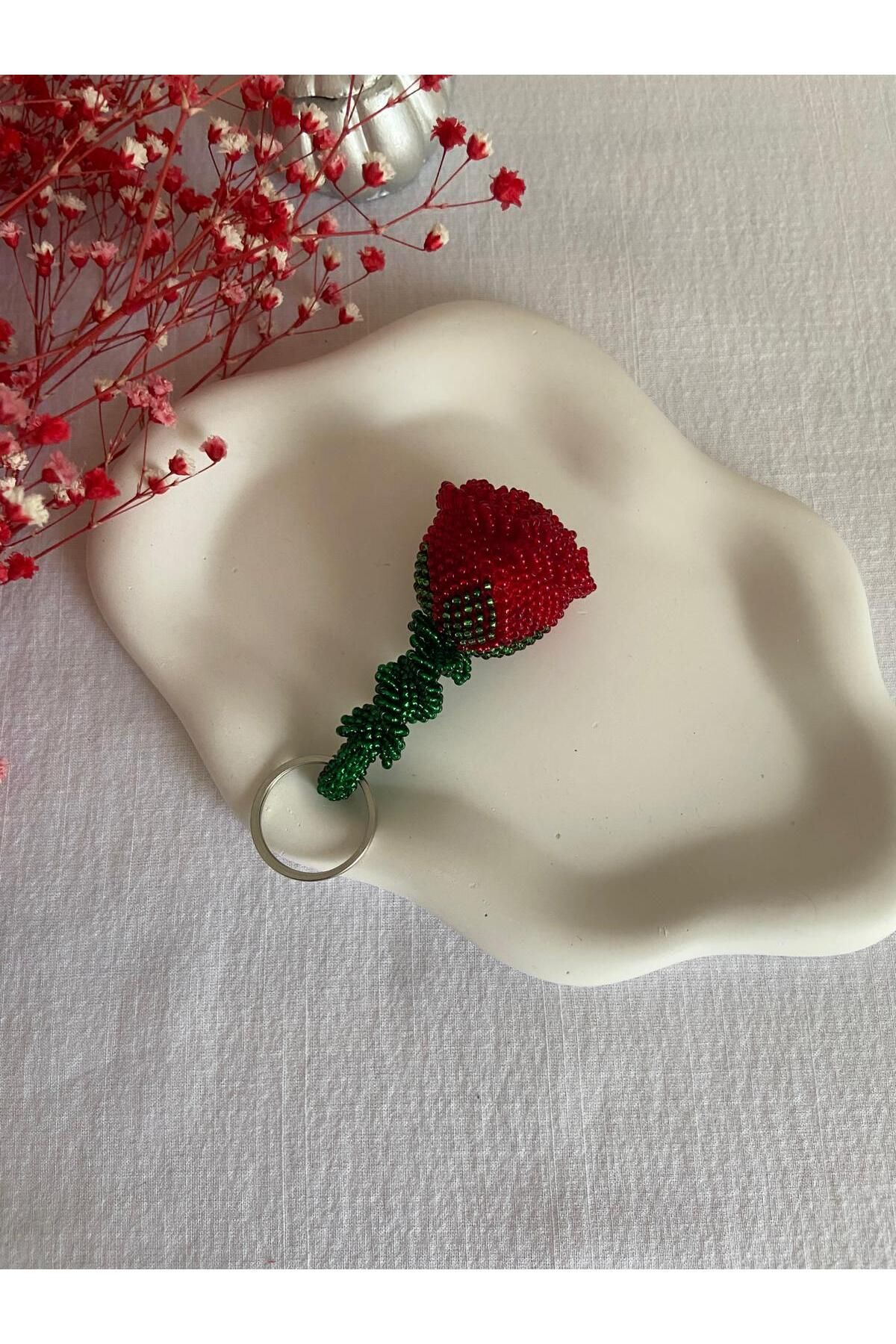 Handmade KUM BONCUK EL İŞİ ORTA BOY KIRMIZI GÜL ANAHTARLIK