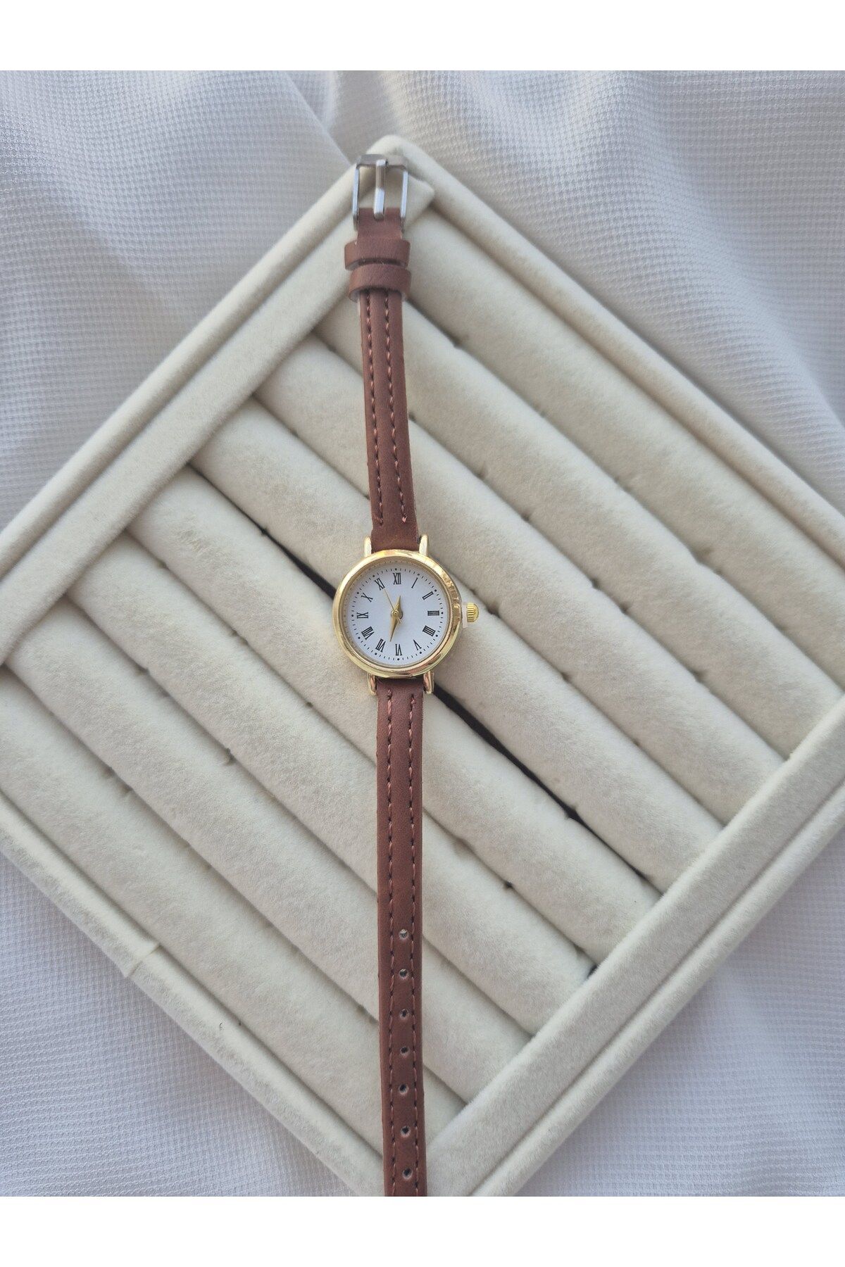 Panelya Kahverengi Vintage Saat