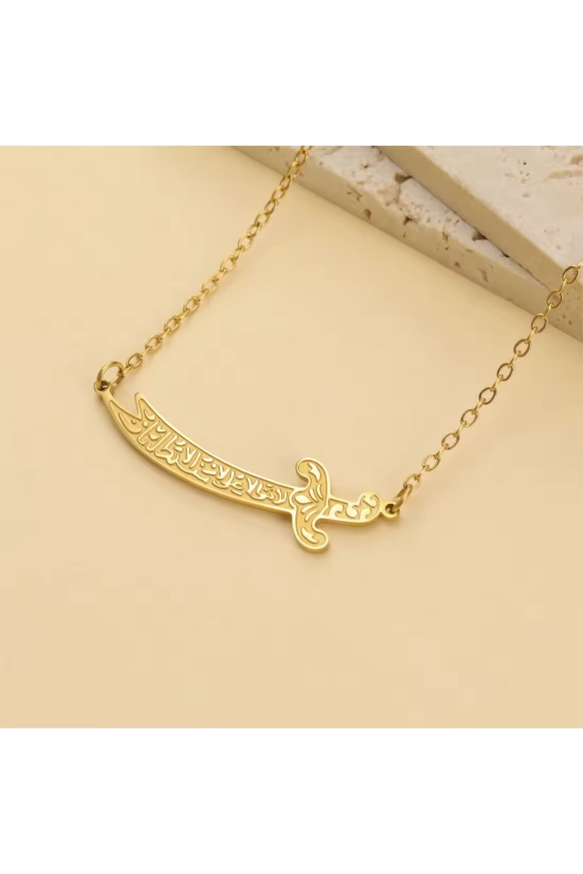 N!da Jewelry Zülfikar Kılıcı Gümüş Kolye – Manevi Gücün ve Adaletin Sembolü