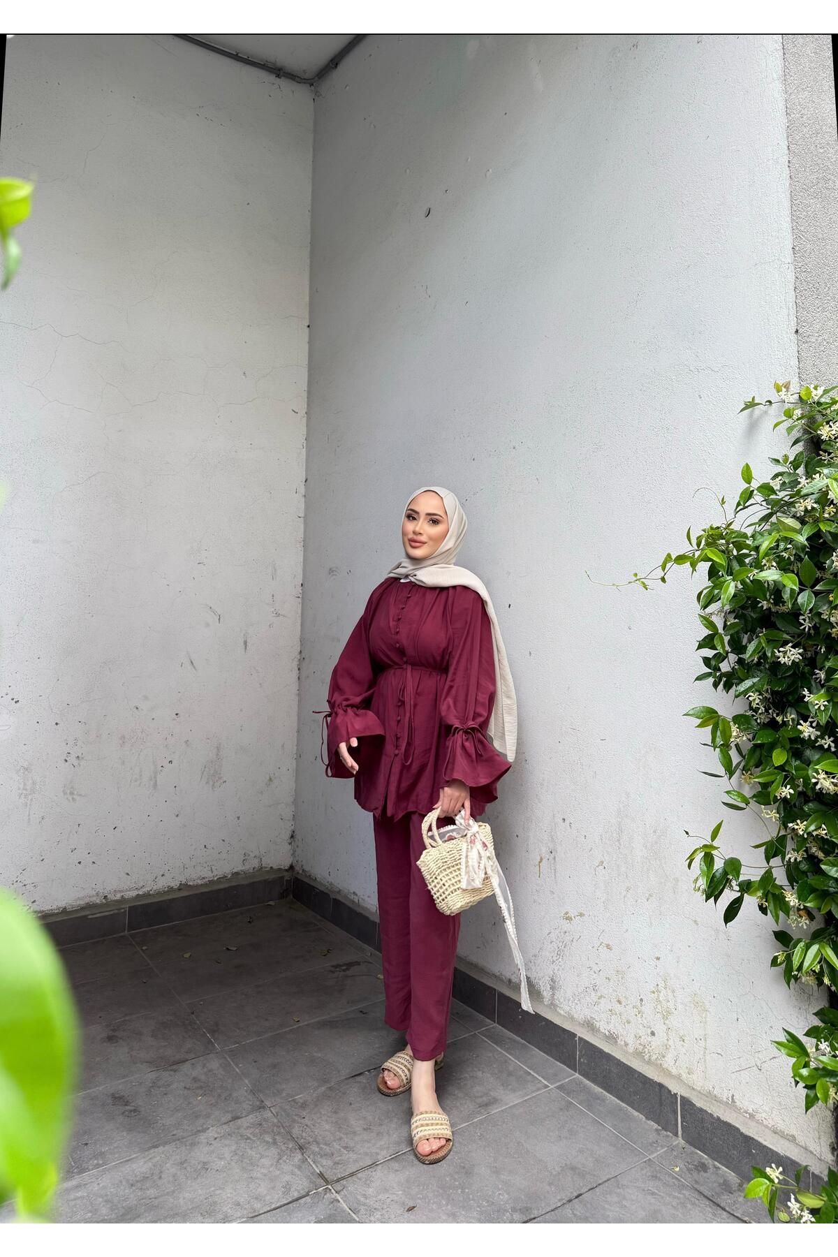 Miraydın Butik Kadın Birit Düğmeli Koldan Büzgülü Pantolon Takım M41284 - Bordo