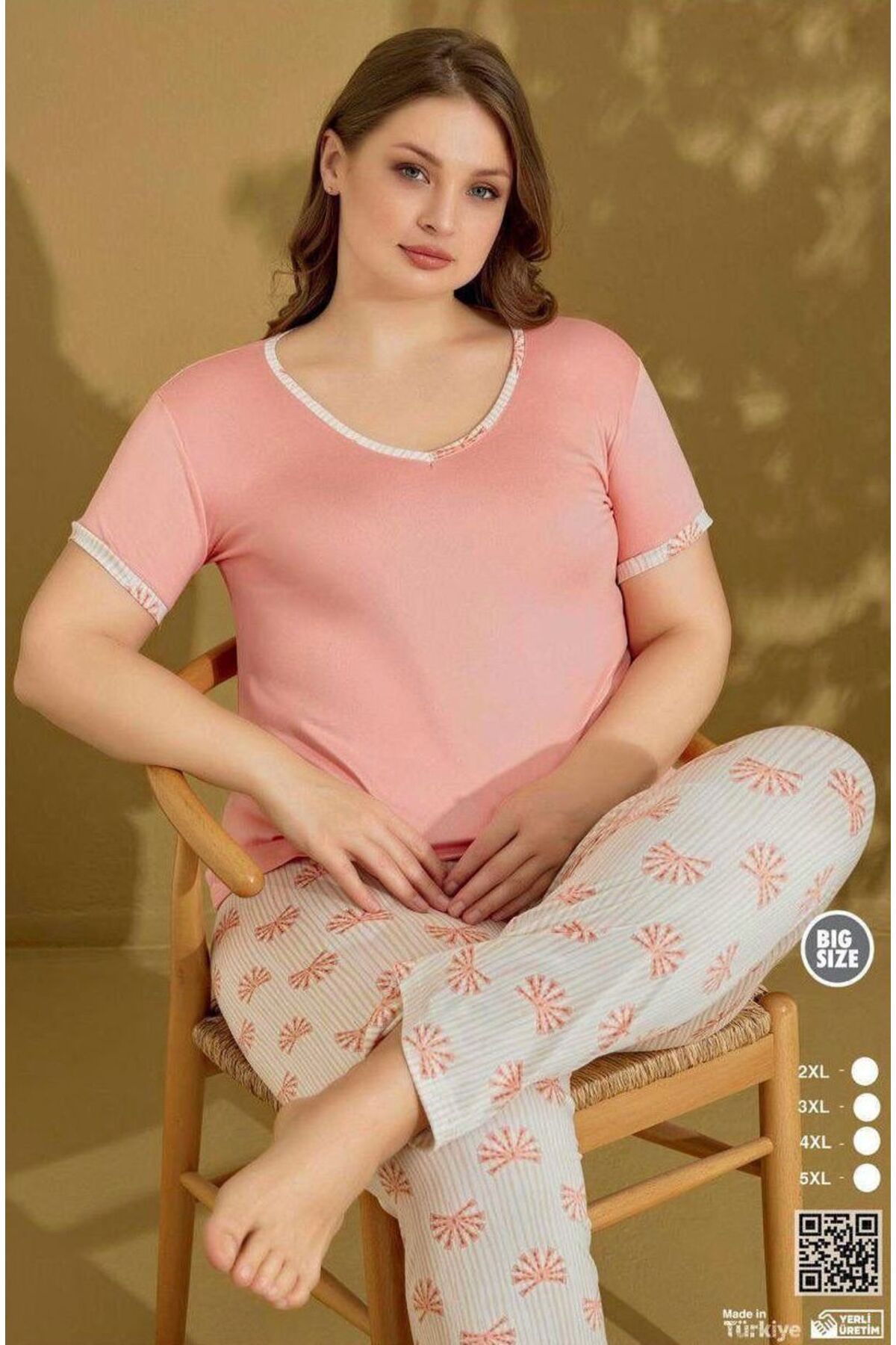 İpek Kadın Kısa Kol Büyük Beden V Yaka Pijama Takımı