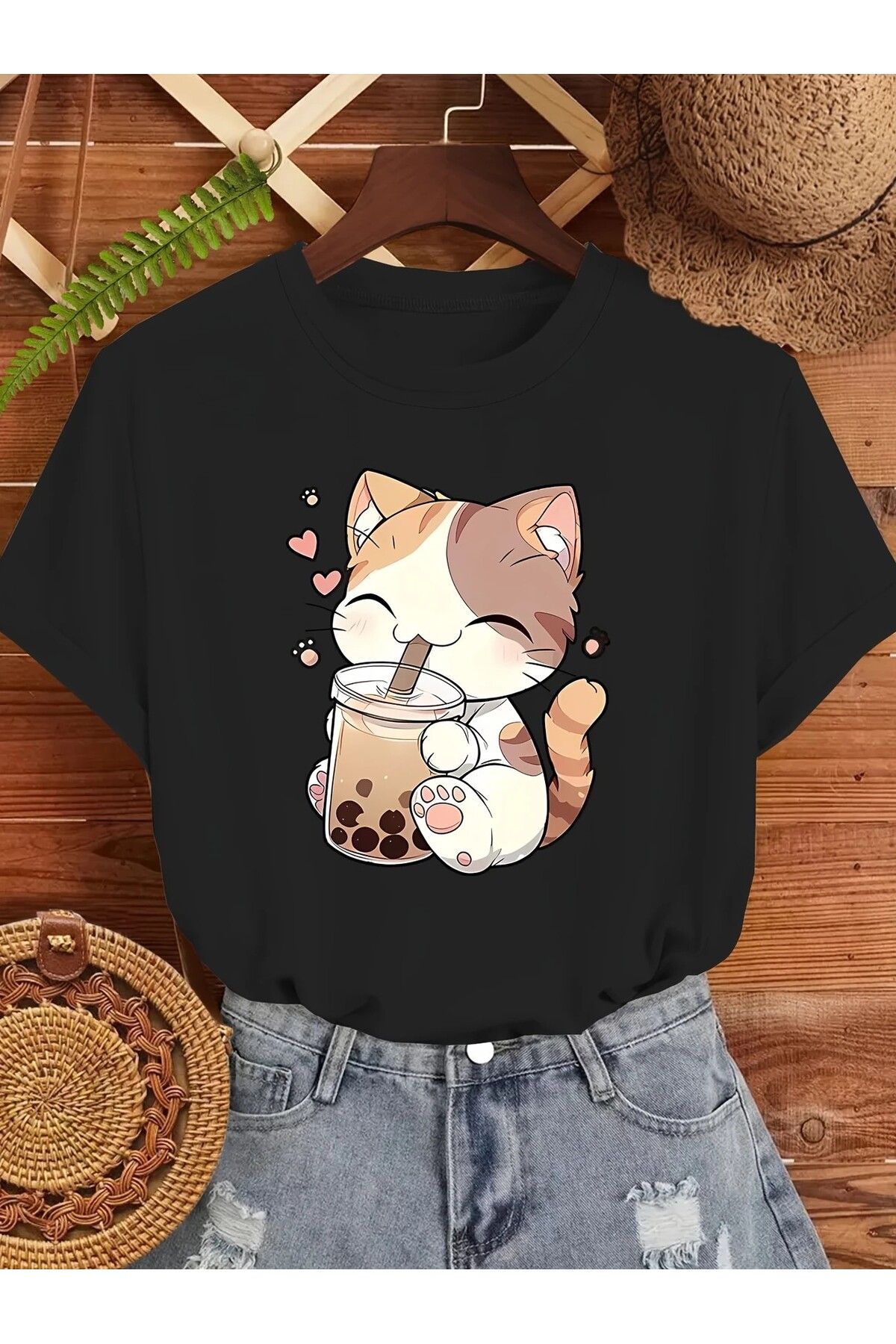 LEIVOR Bubble Tea & Kedi Baskılı Kadın T-shirt