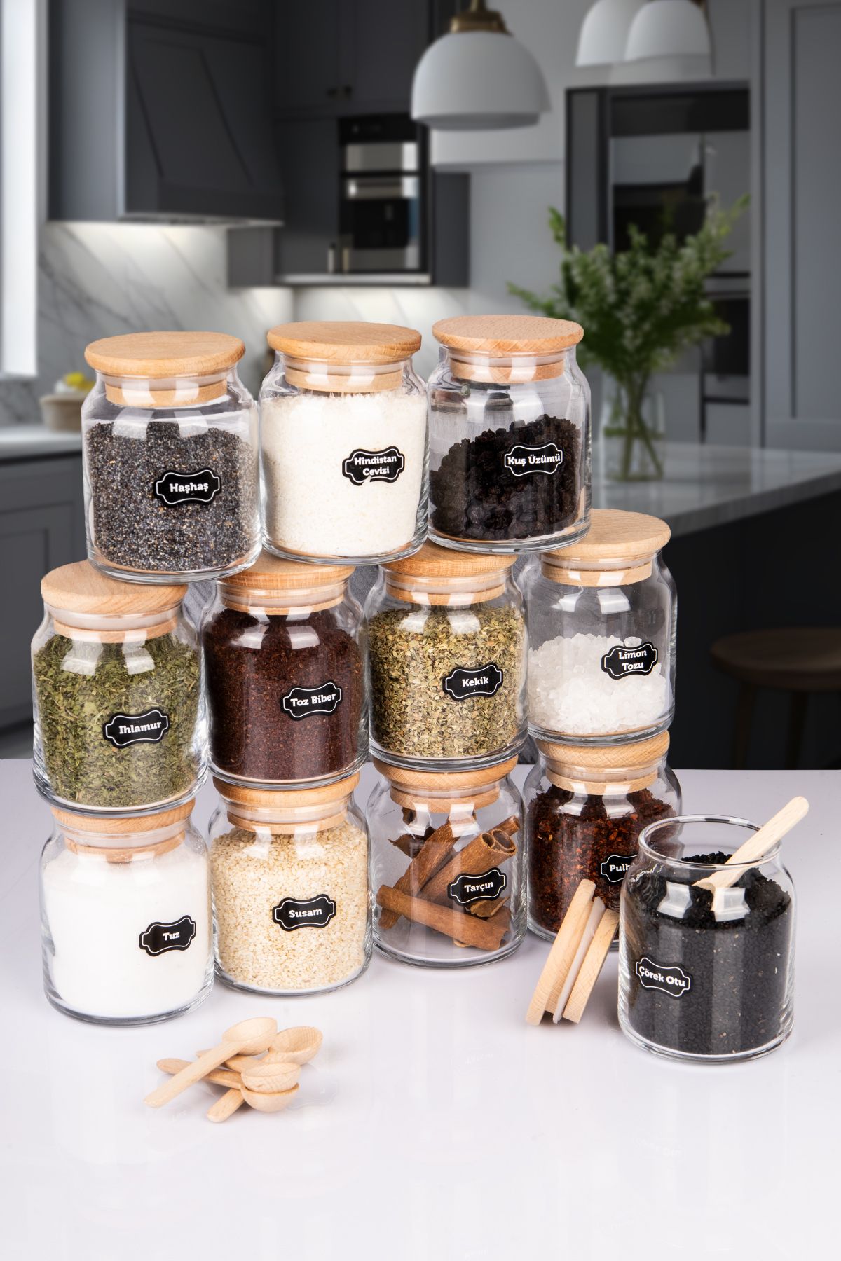 naturelove 12 Adet Ahşap Vakumlu Kapaklı Cam Baharatlık Etiket ve Kaşık Hediyeli 300 ML