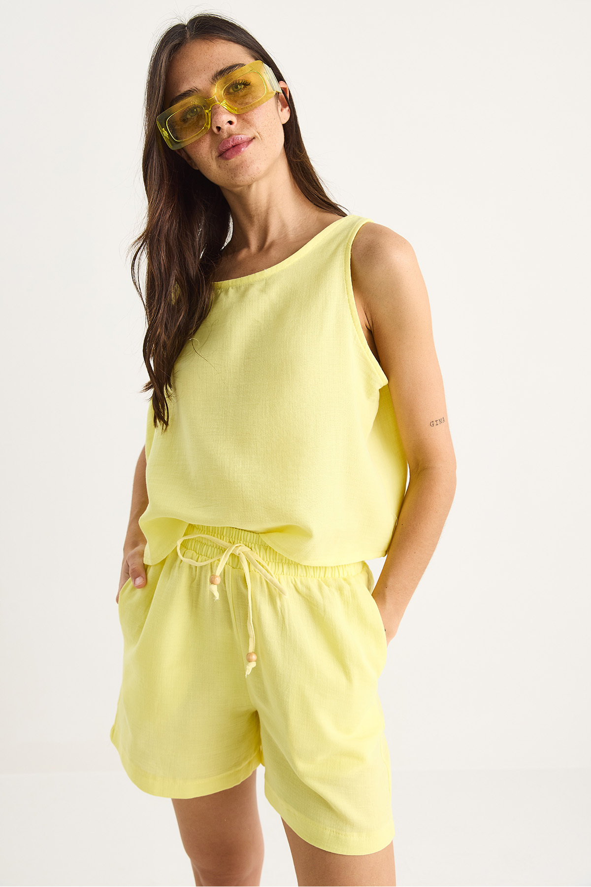LUCCI Textured Cotton Two-Piece Coord Set with Crew Neck 3