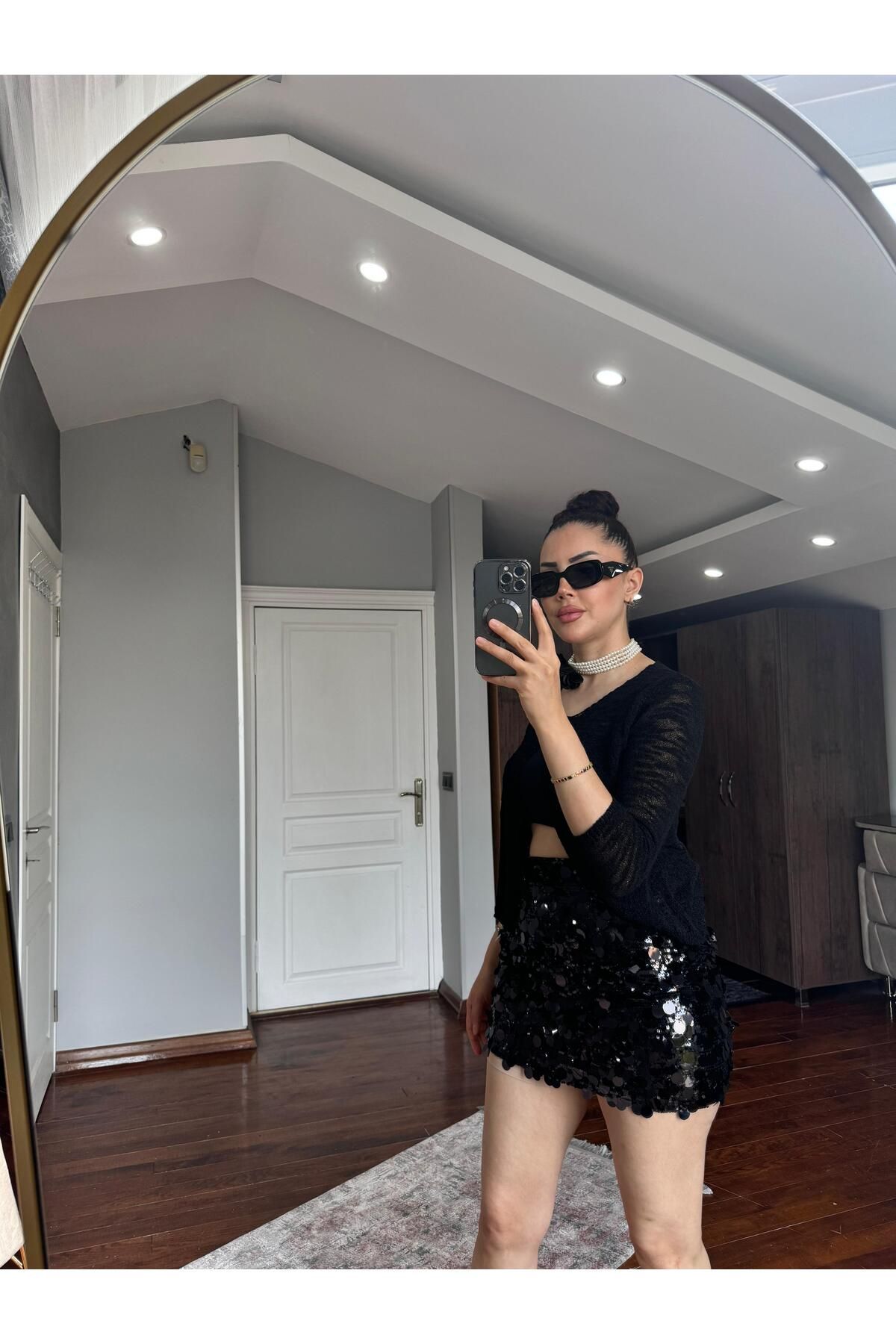 MODA %100 viskon kumaş,payet işlemeli astarlı mini etek