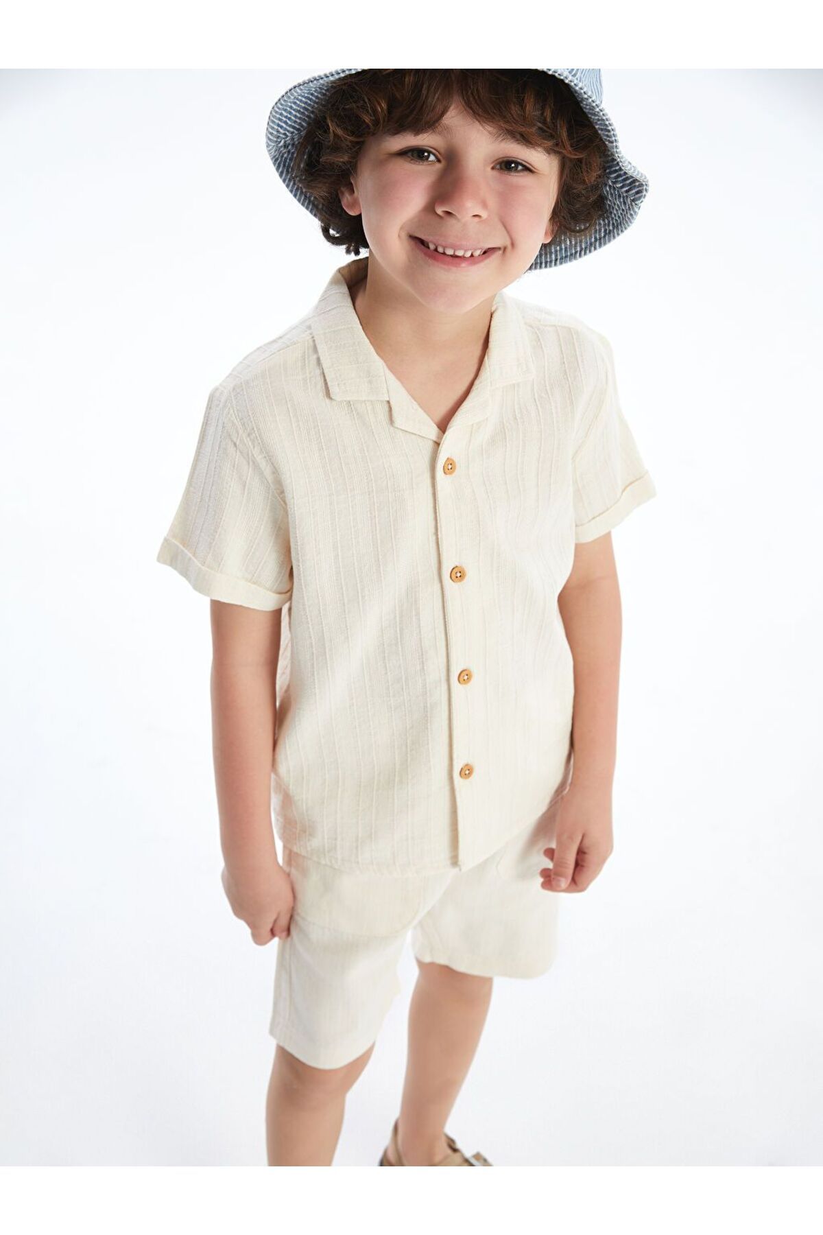 LC Waikiki LCW Kids Keten Karışımlı Erkek Çocuk Gömlek ve Şort