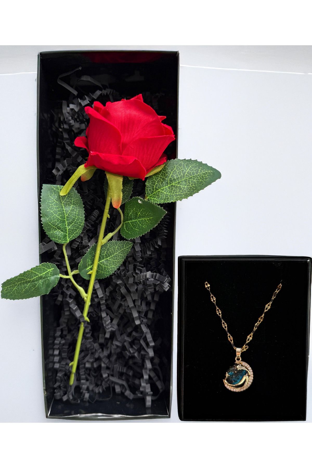 lenostra Sevgiliye Hediye Romantik Kırmızı Gül ve Gezegen Temalı Çelik Kolye Sevgili Ozel Kiz Arkadasa