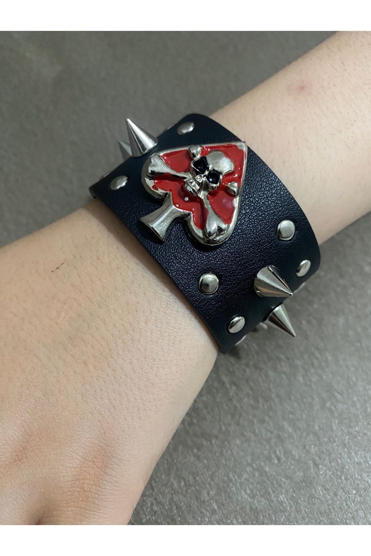 Aksabeltchokers 4.cm aksesuarlı punk bileklik