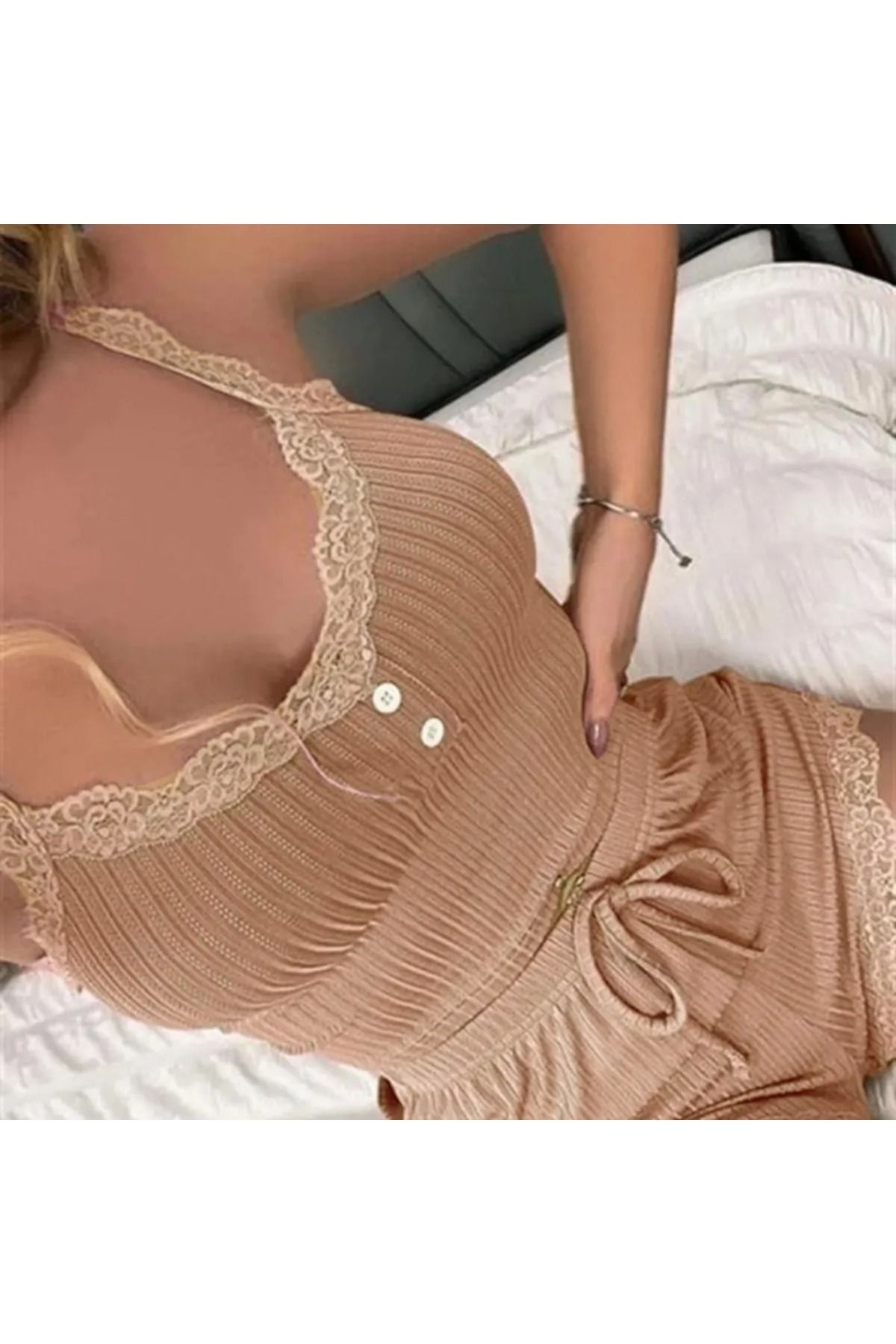 Velisse Viskon Dantel Detaylı Şık Şortlu Takım