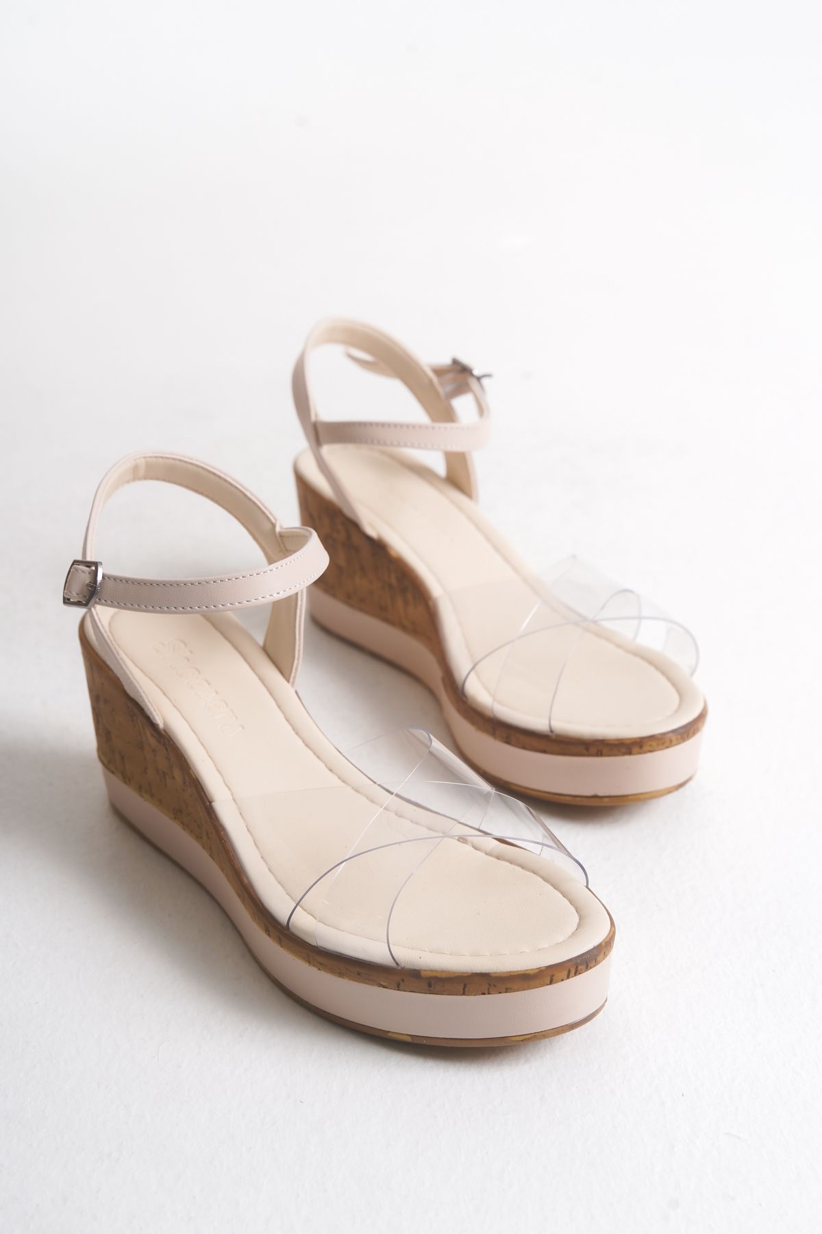 Shoesers Kadın Çapraz Şeffaf Bantlı Tasarım Dolgu Topuklu Ayakkabı, Günlük Sandalet