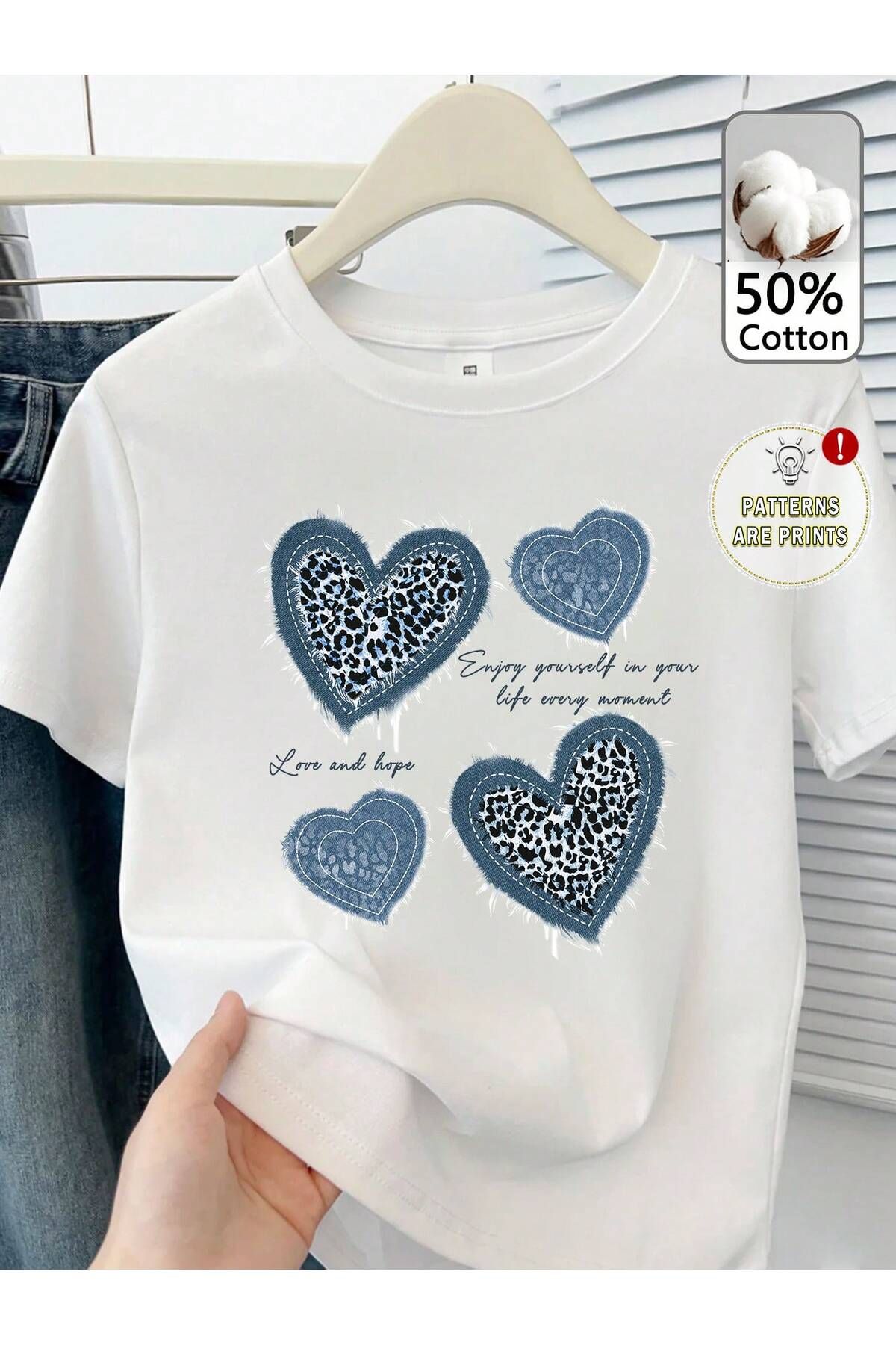 Tarzsokak Yıldız Grafikli Yuvarlak Yaka Kısa Kollu Tişört
