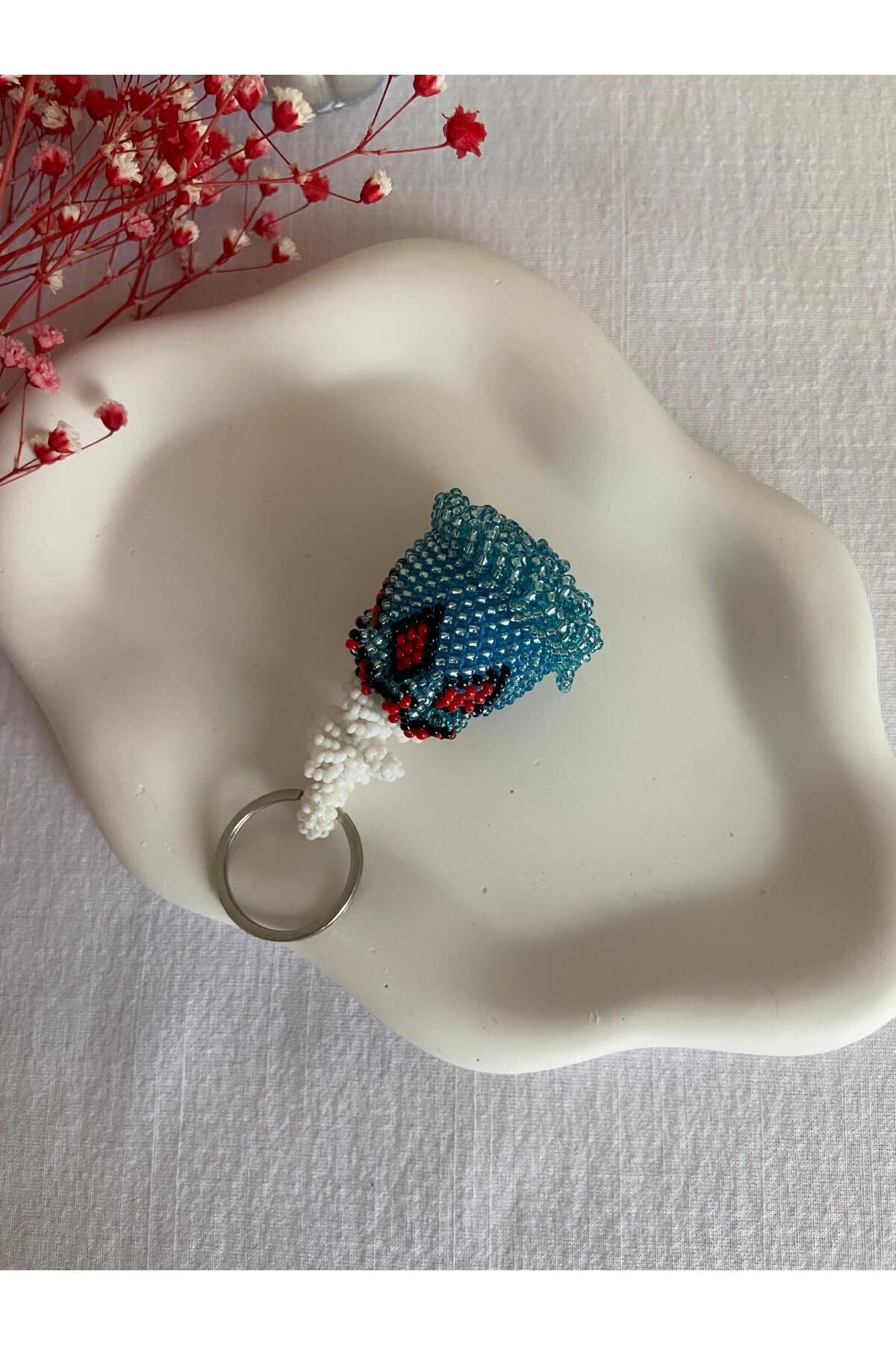 Handmade KUM BONCUK EL İŞİ ORTA BOY MAVİ BEYAZ SAPLI GÜL ANAHTARLIK