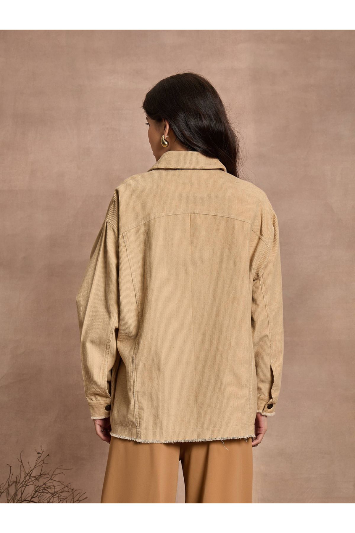 Sassafras By Styli-Textured Corduroy Oversized Shacket with Pockets 6