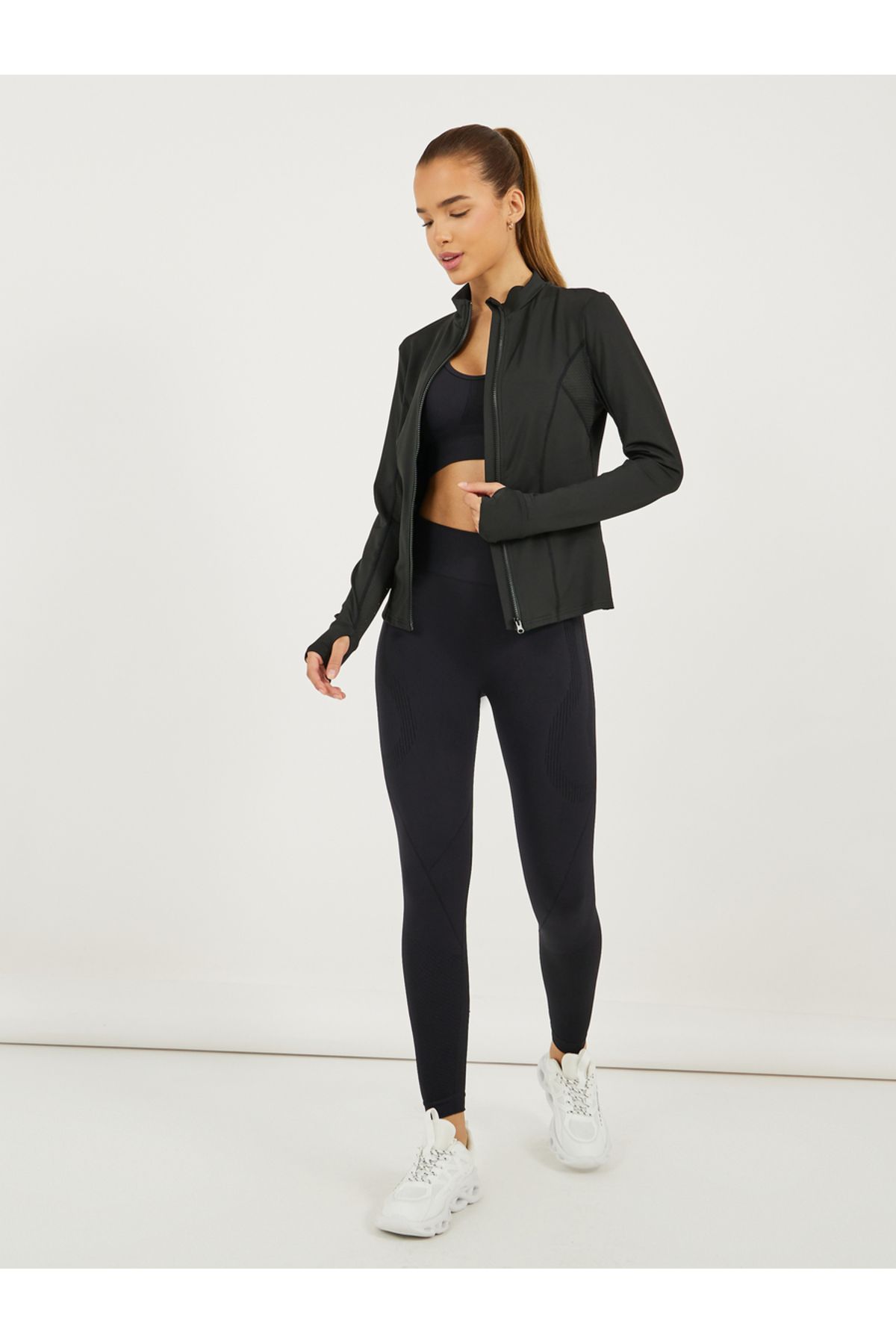 Styli-Back Slogan Print Side Panel Mesh Insert Jacket 2